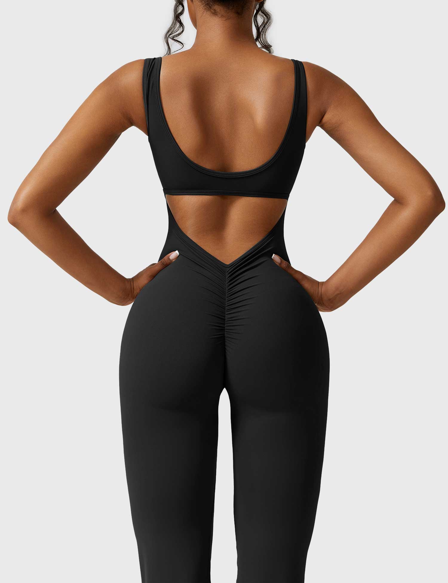 Lyne London™ | V-Back Jumpsuit