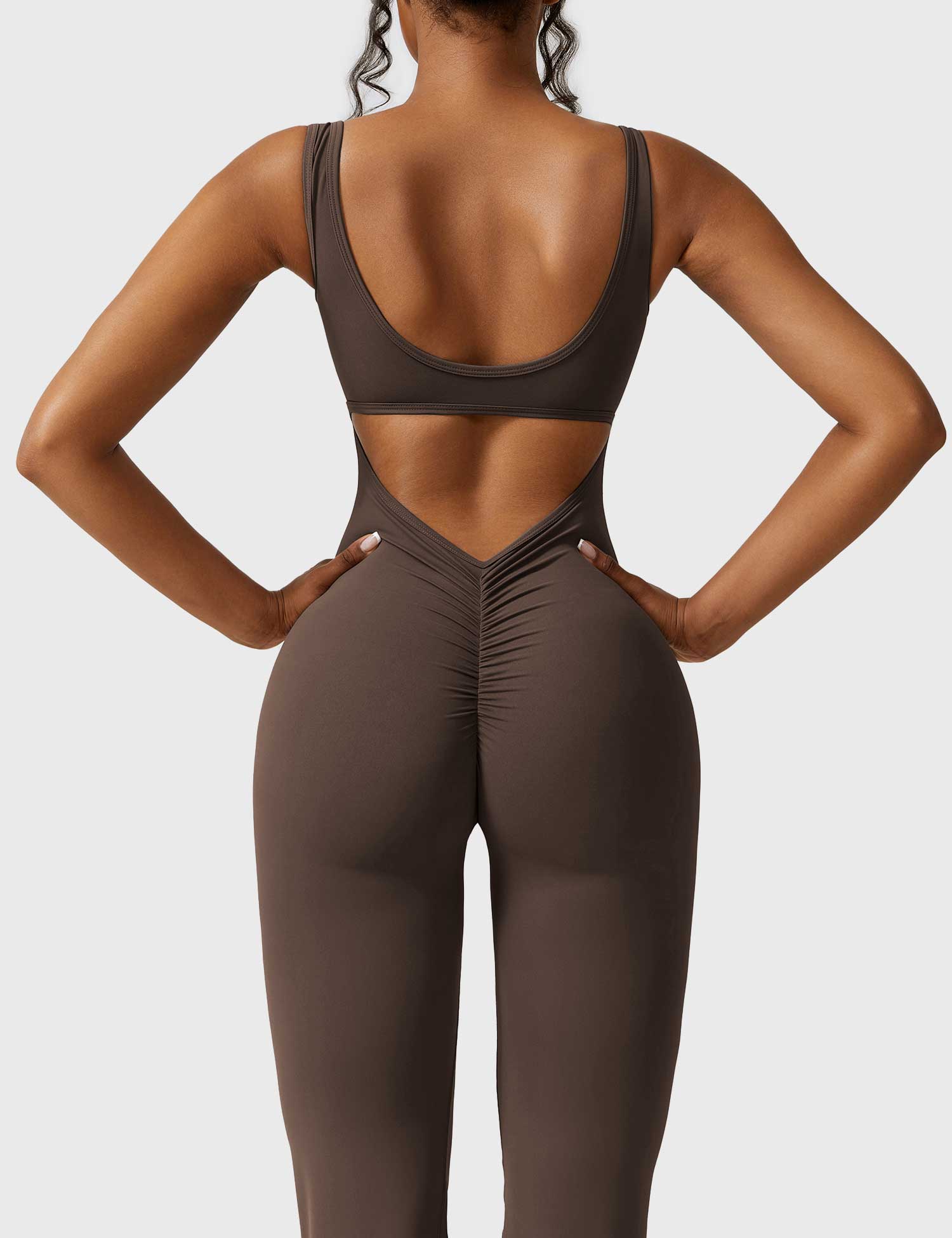 Lyne London™ | V-Back Jumpsuit