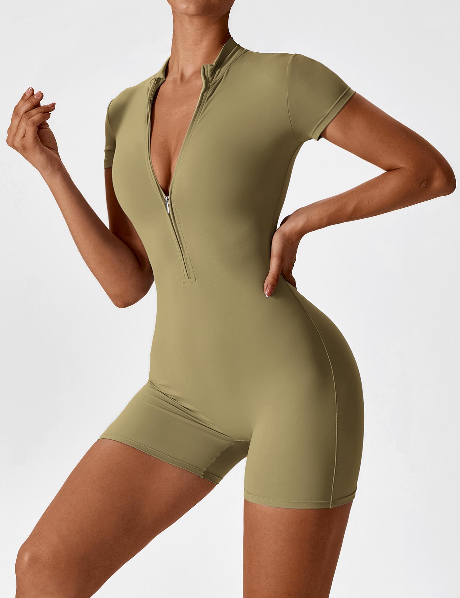 Lyne London™ | Short Sleeve Zipper Romper