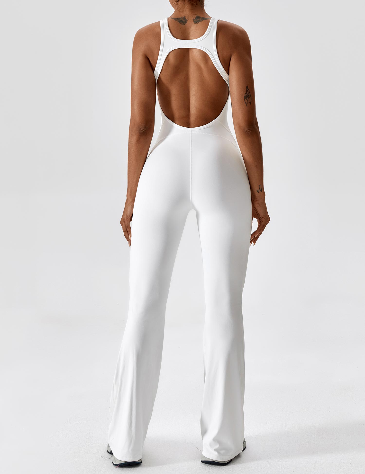 Lyne London™ | Open Back Flared Jumpsuit