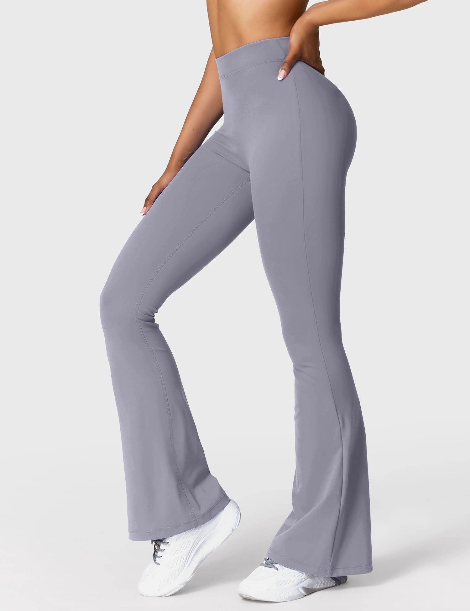 Lyne London™ | V-back Flare Leggings