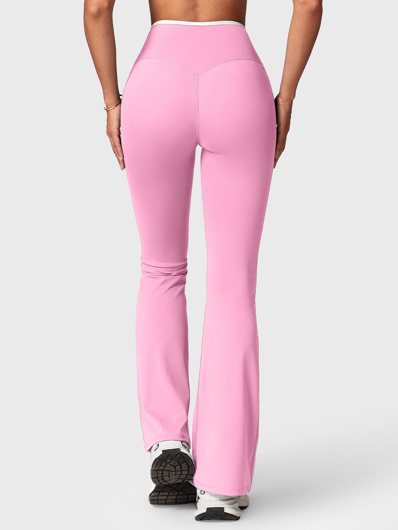 Lyne London™ | Contrast Trim Flare Leggings