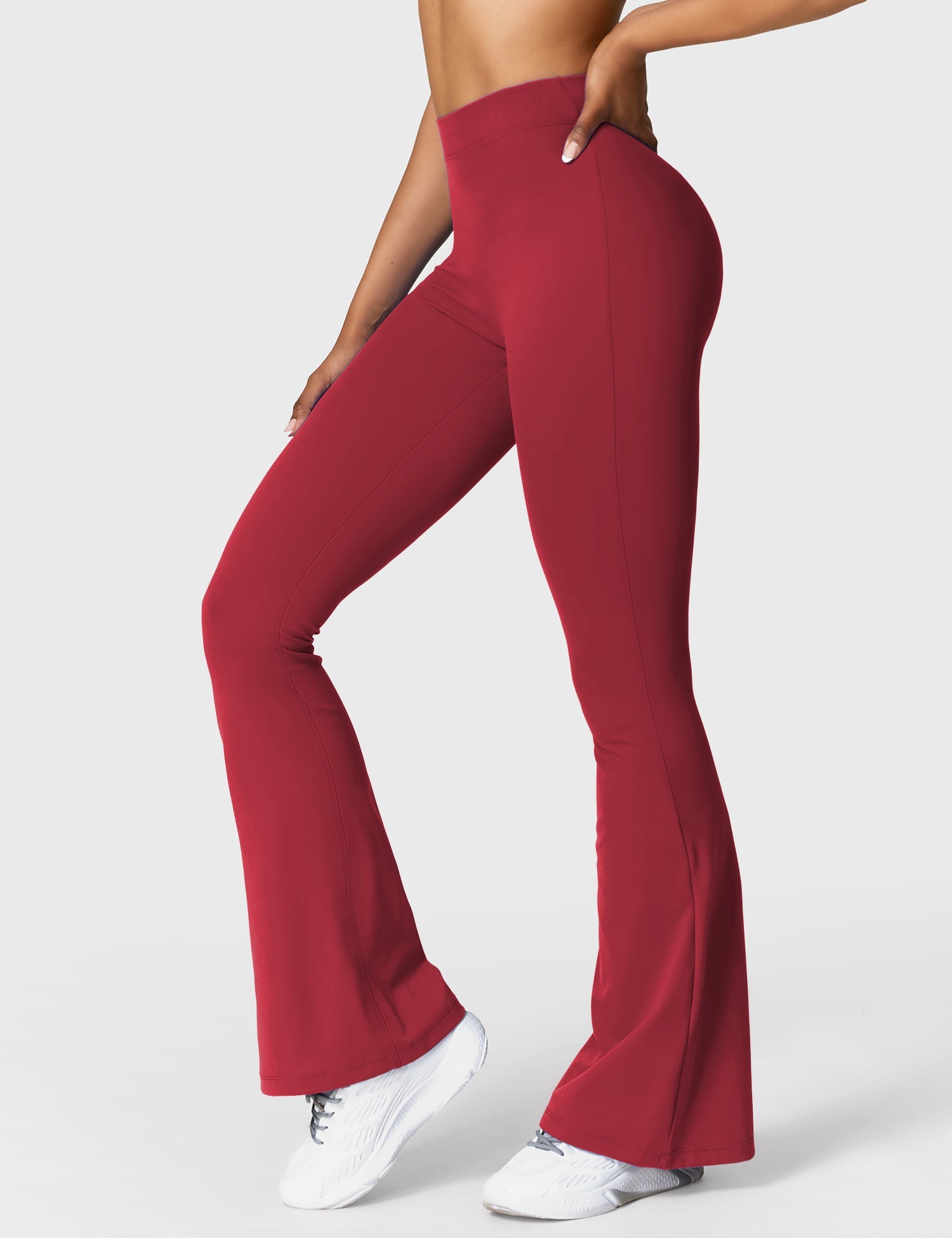 Lyne London™ | V-back Flare Leggings