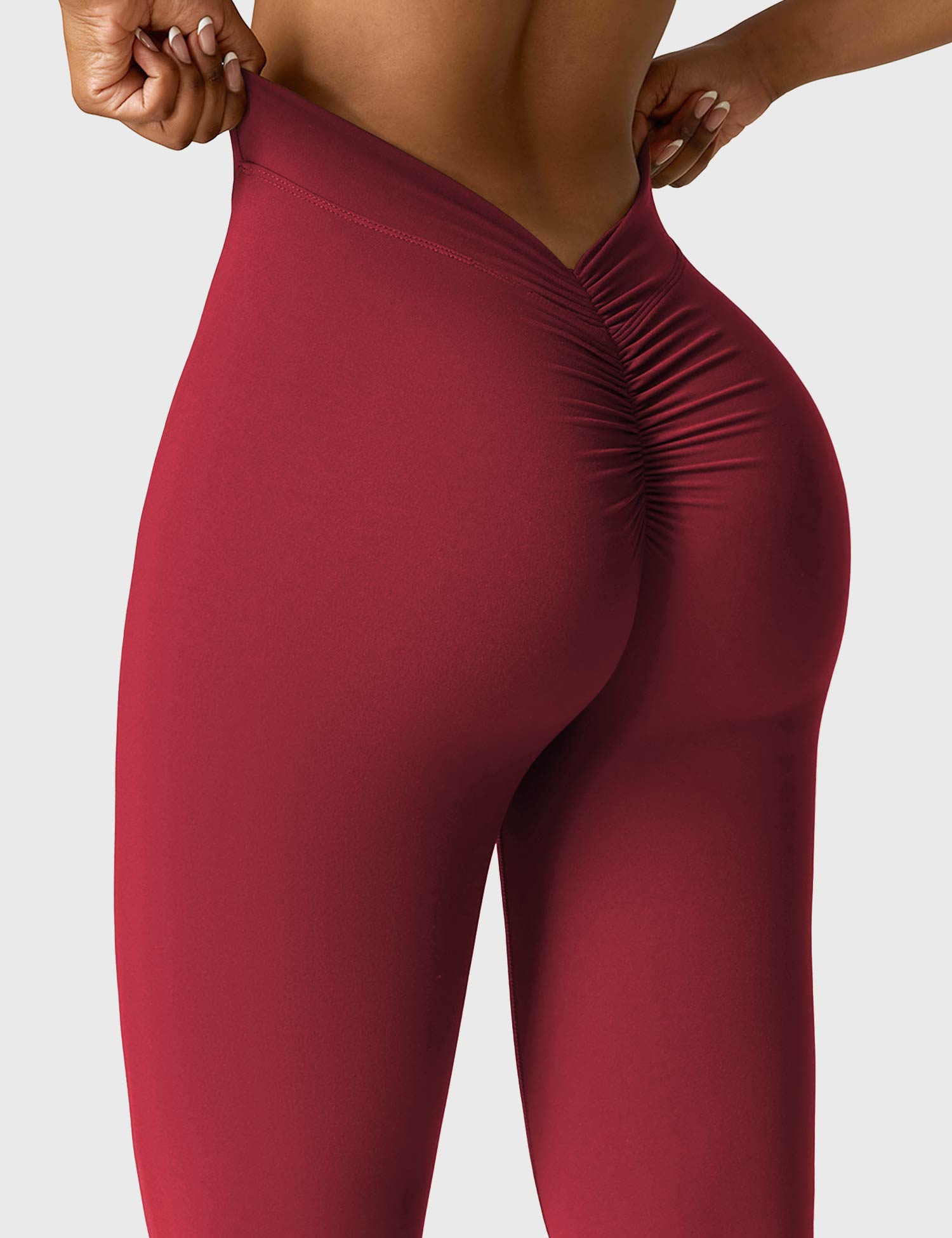 Lyne London™ | V-back Flare Leggings