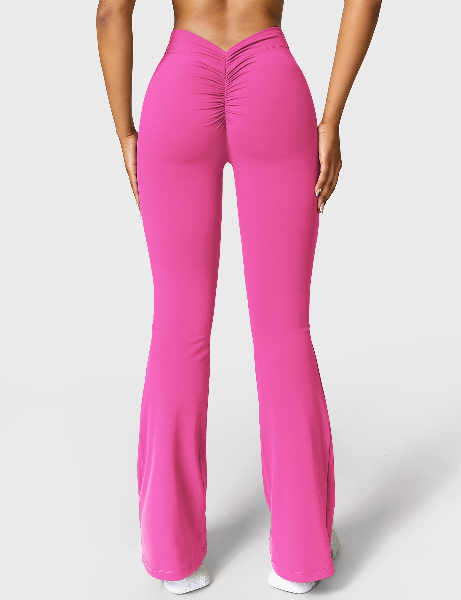 Lyne London™ | V-back Flare Leggings