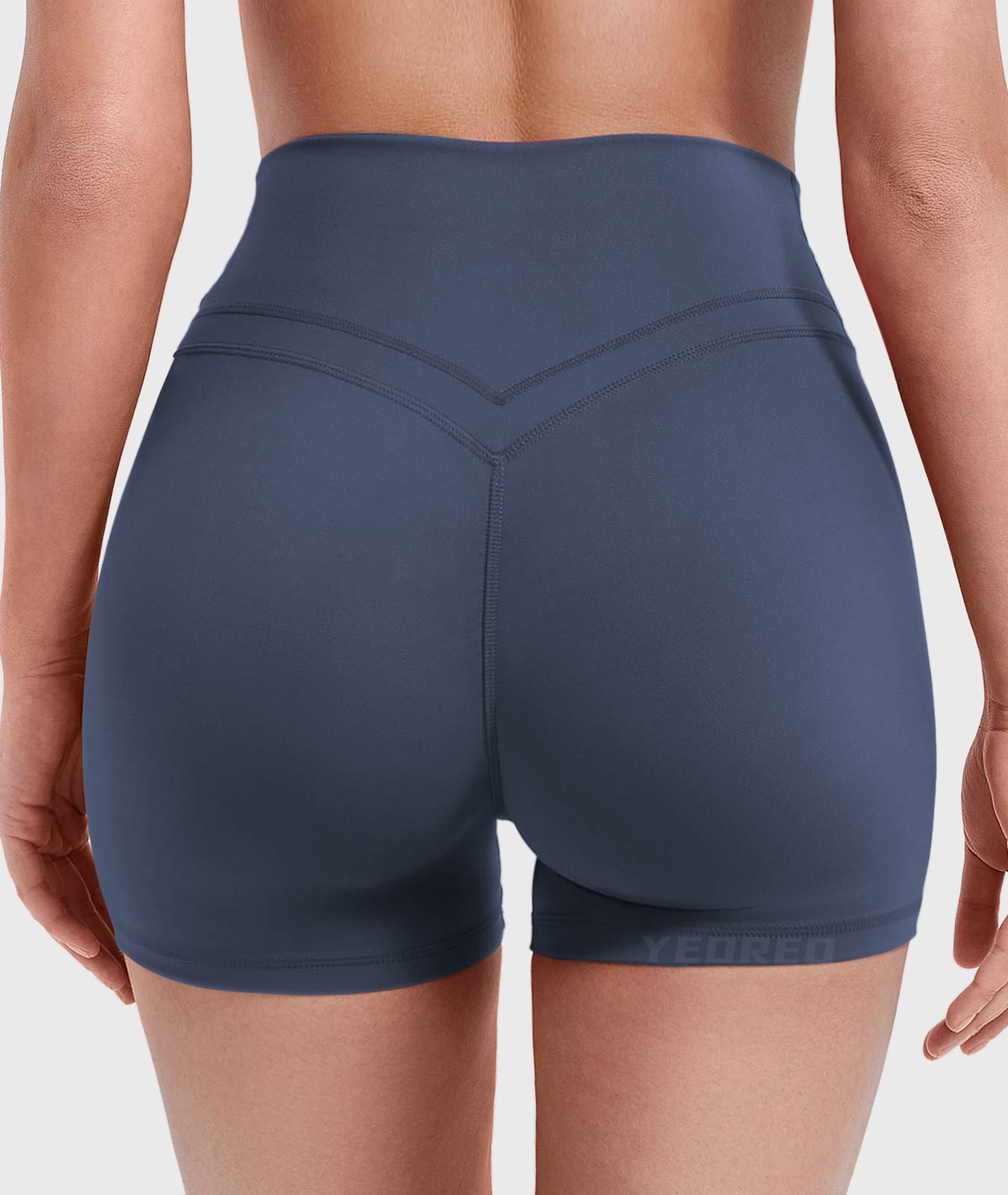 Lyne London™ | V-waistband Shorts