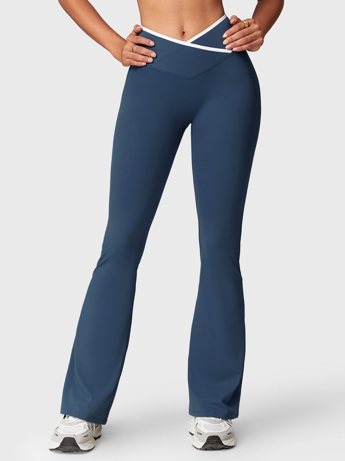 Lyne London™ | Contrast Trim Sports Set