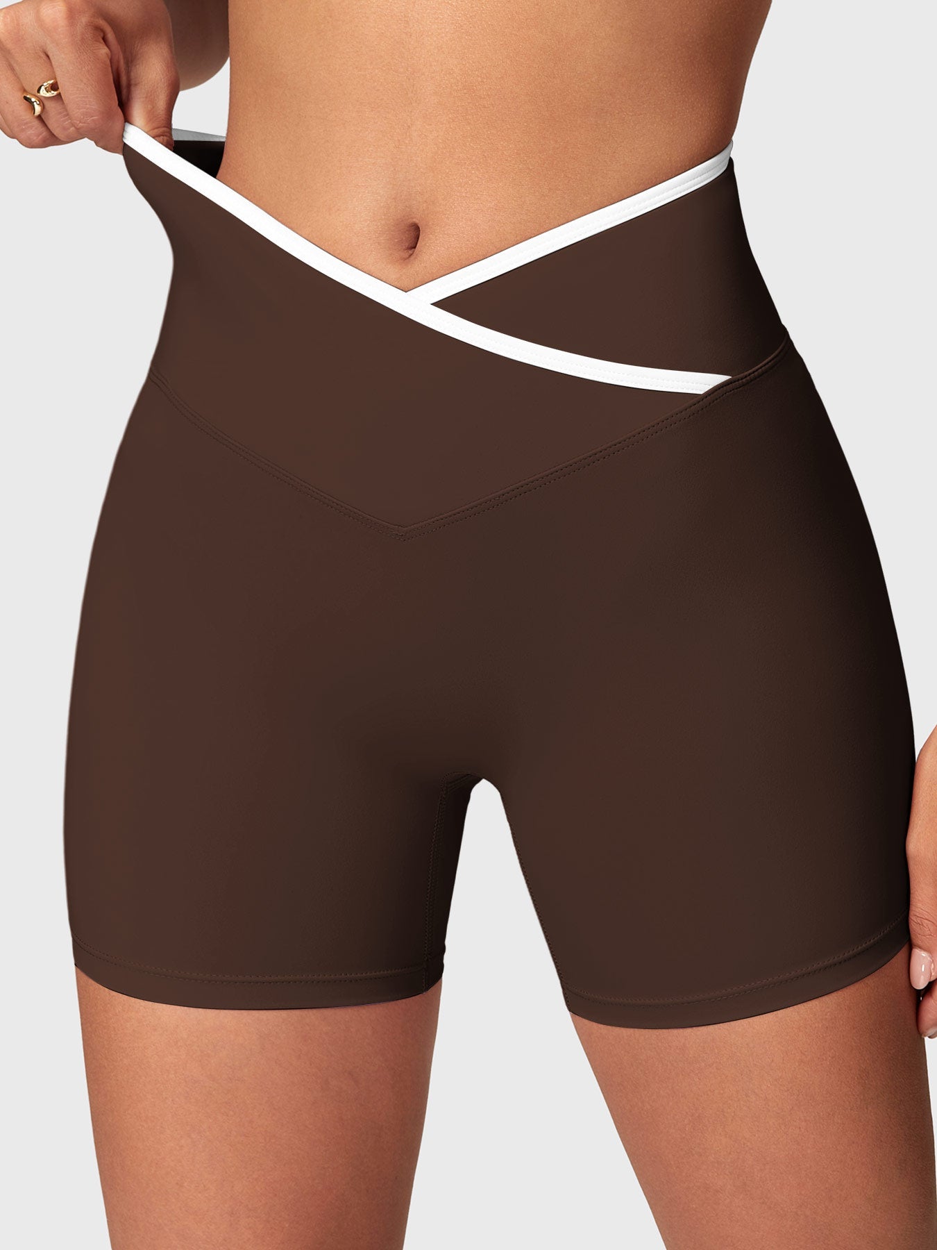 Lyne London™ | Contrast Trim Shorts Sports Set