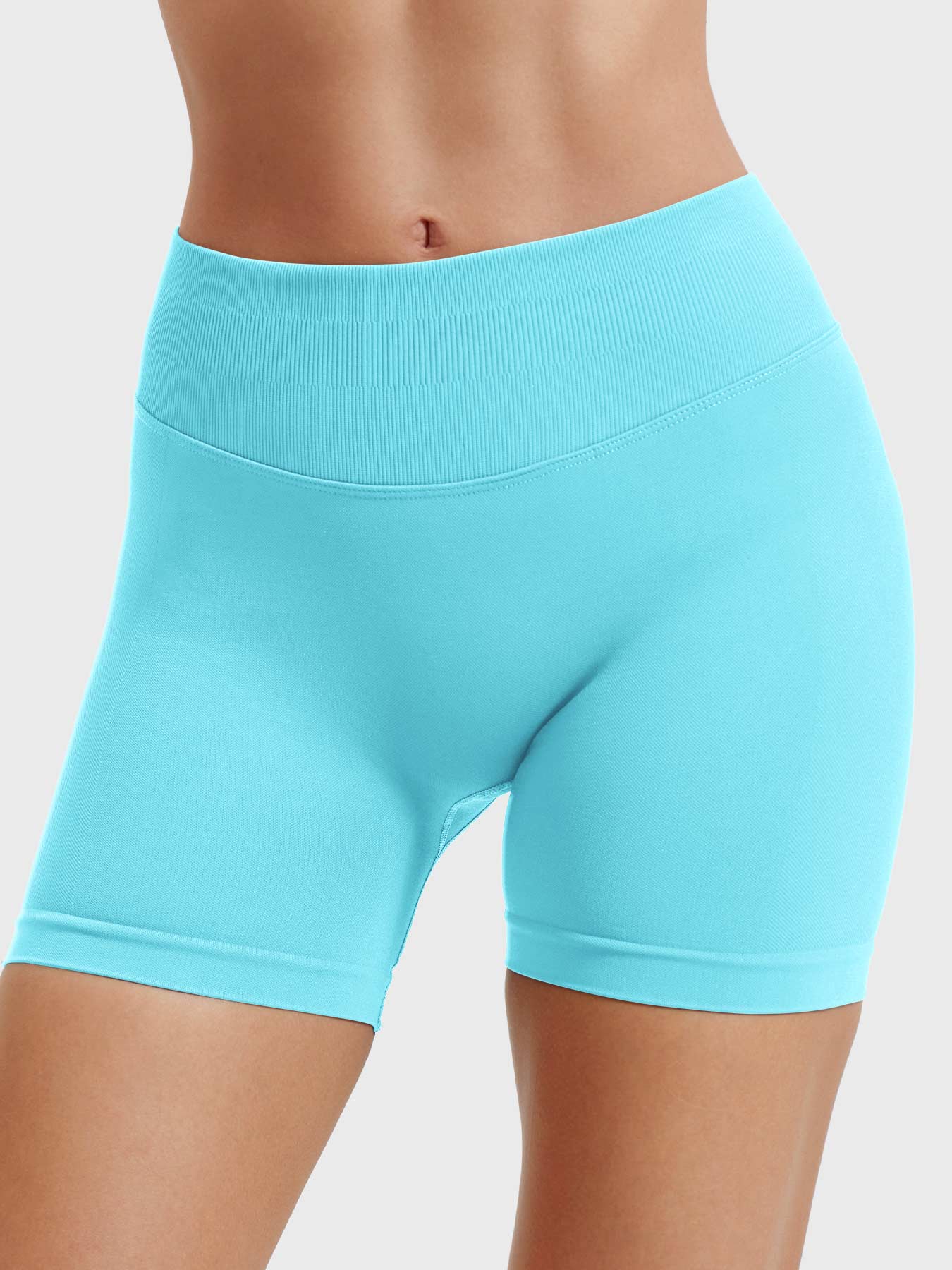 Lyne London™ | Halter Sport Set