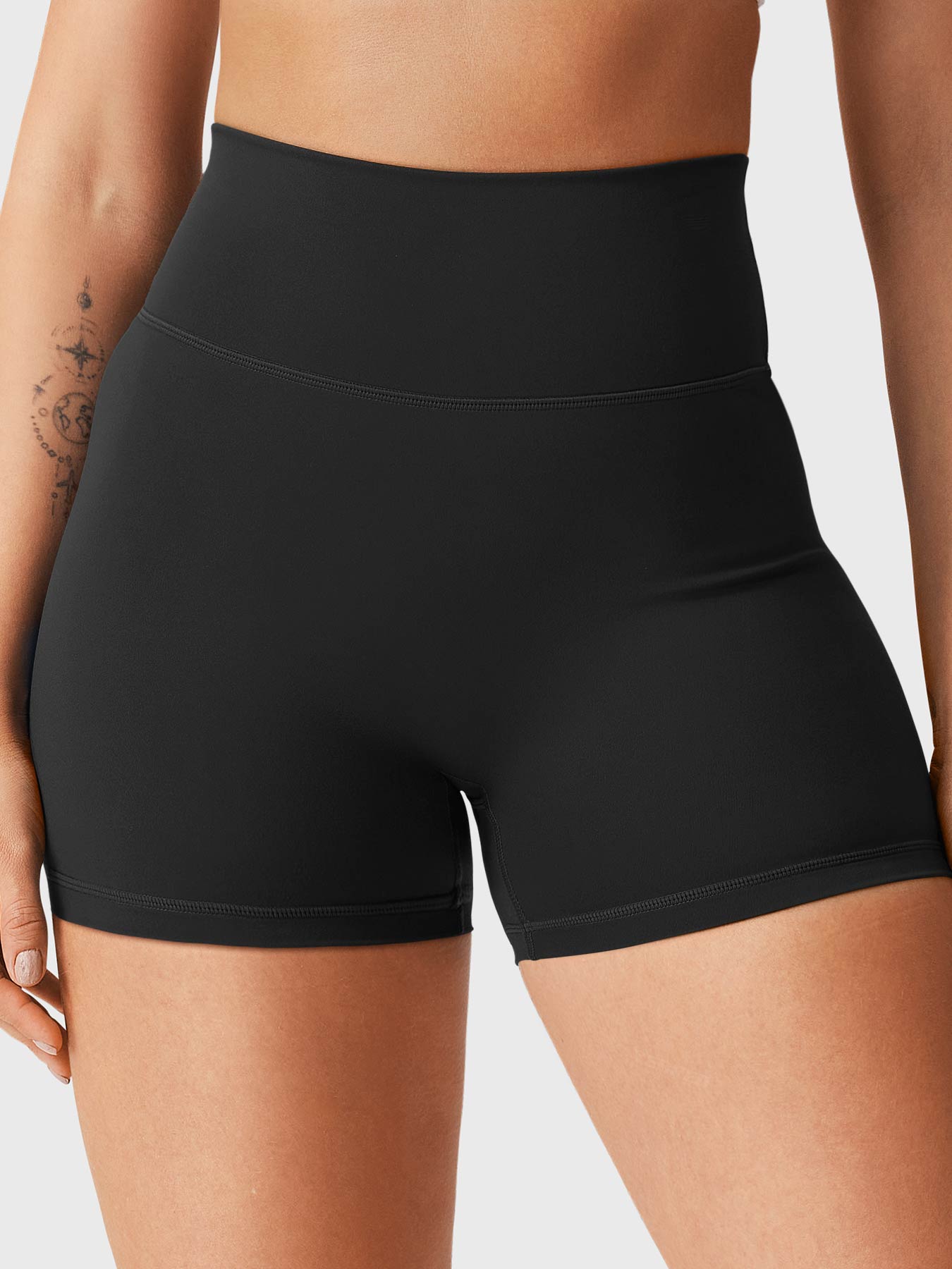 Lyne London™ | 3.6" Scrunch Shorts