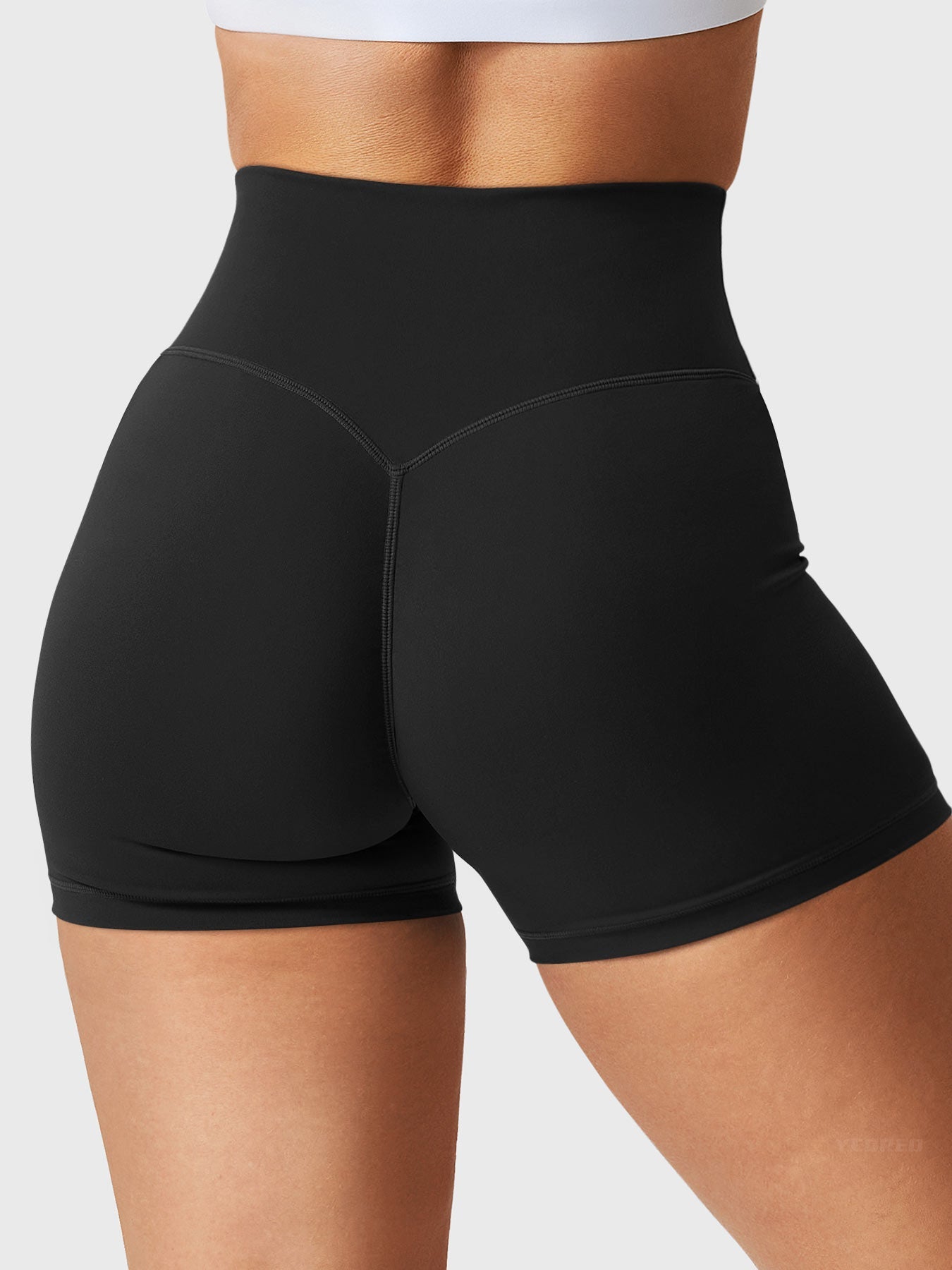 Lyne London™ | 3.6" Scrunch Shorts