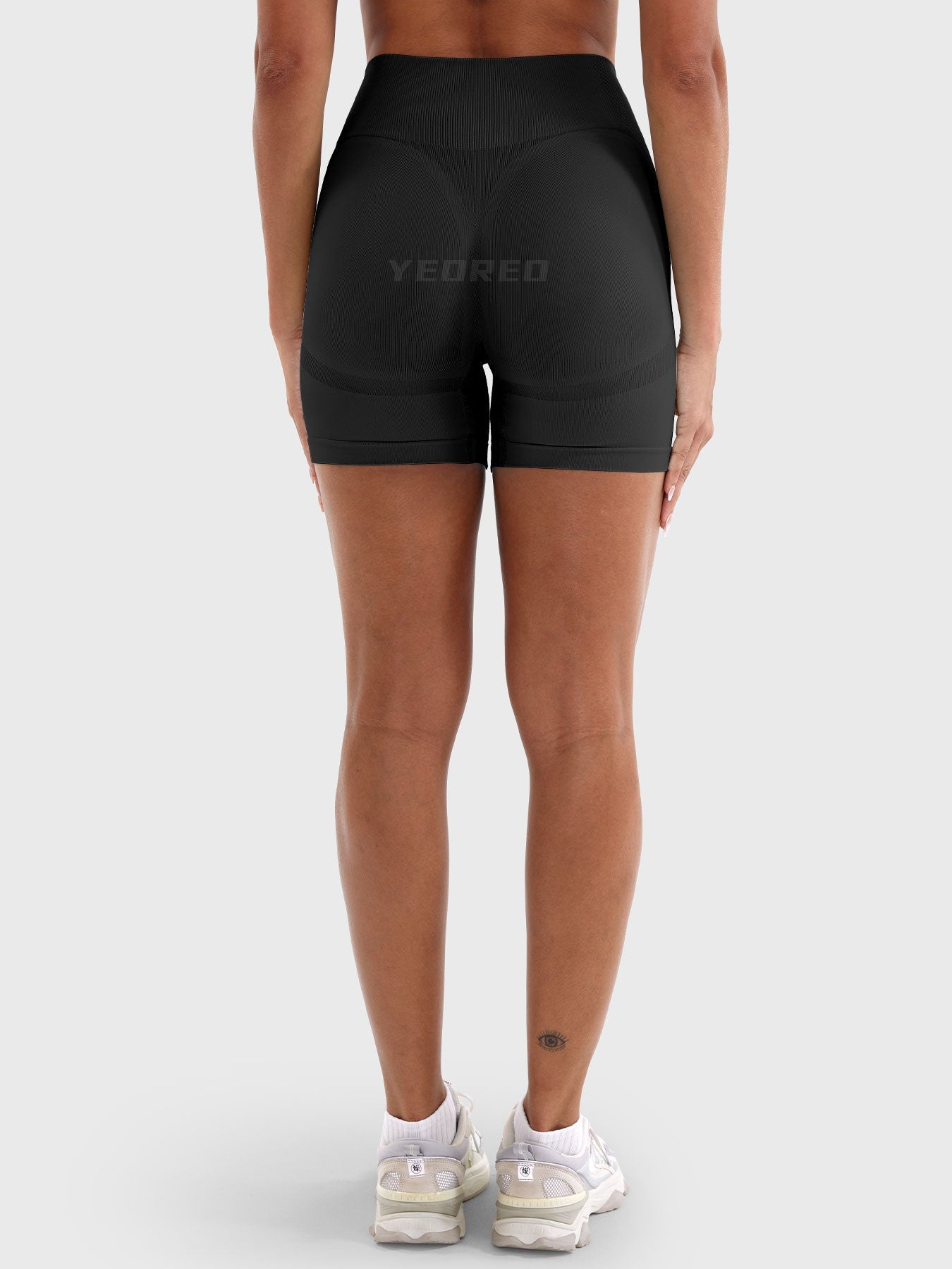 Lyne London™ | Seamless Shorts