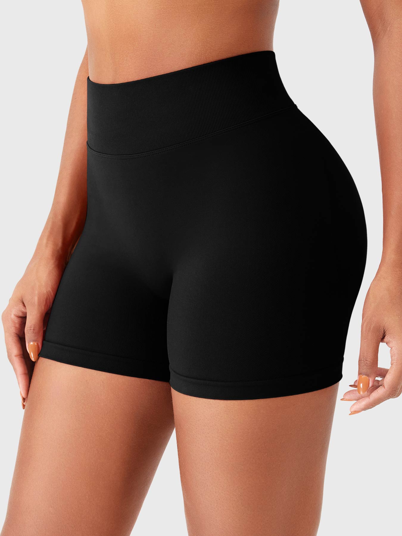Lyne London™ | SoftHue V-back Shorts