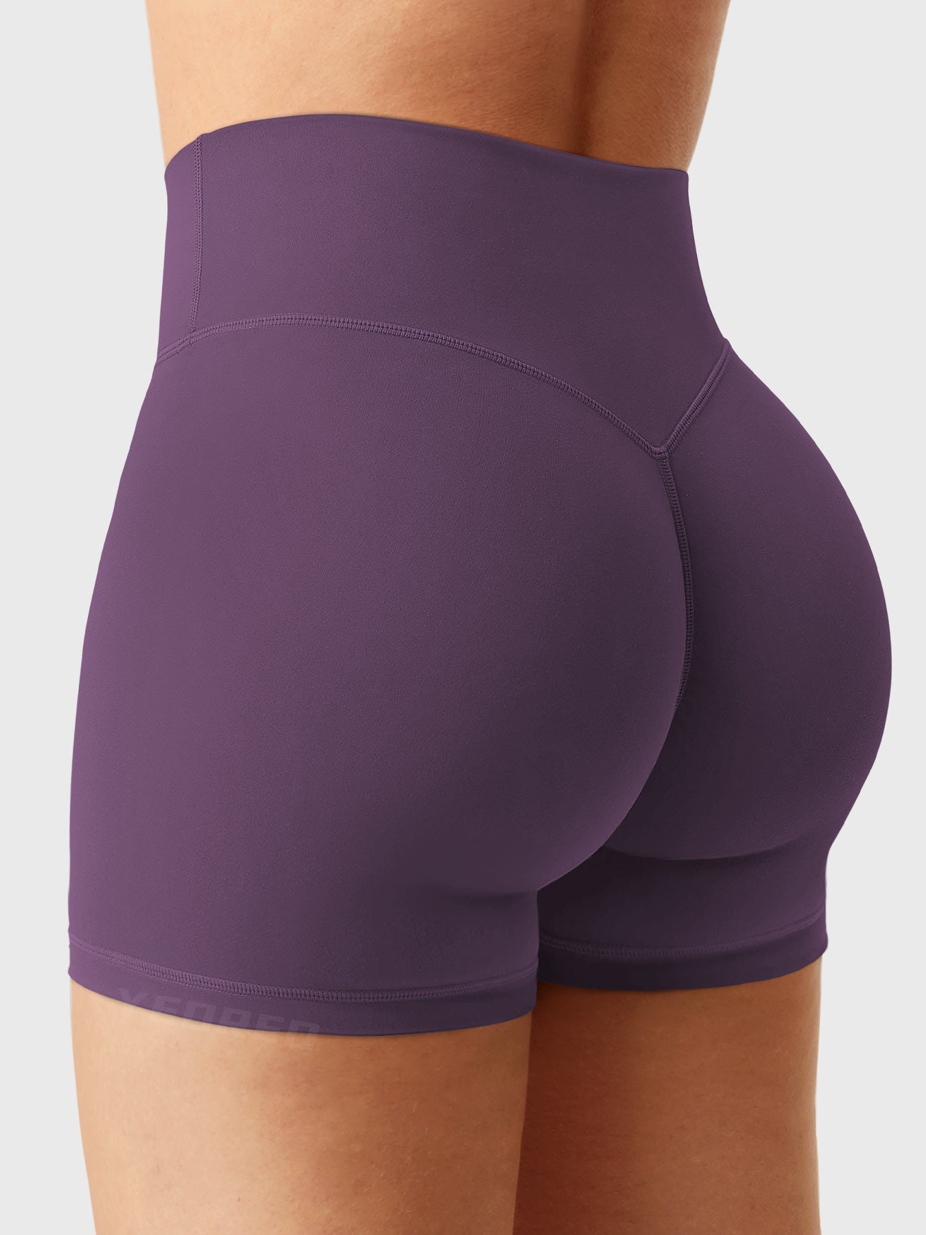 Lyne London™ | 4.5" Scrunch Shorts