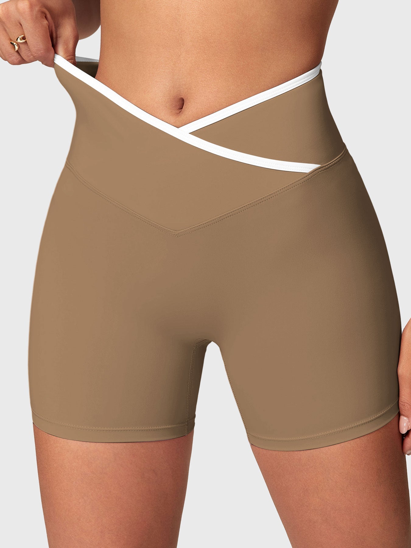 Lyne London™ | Trim Shorts