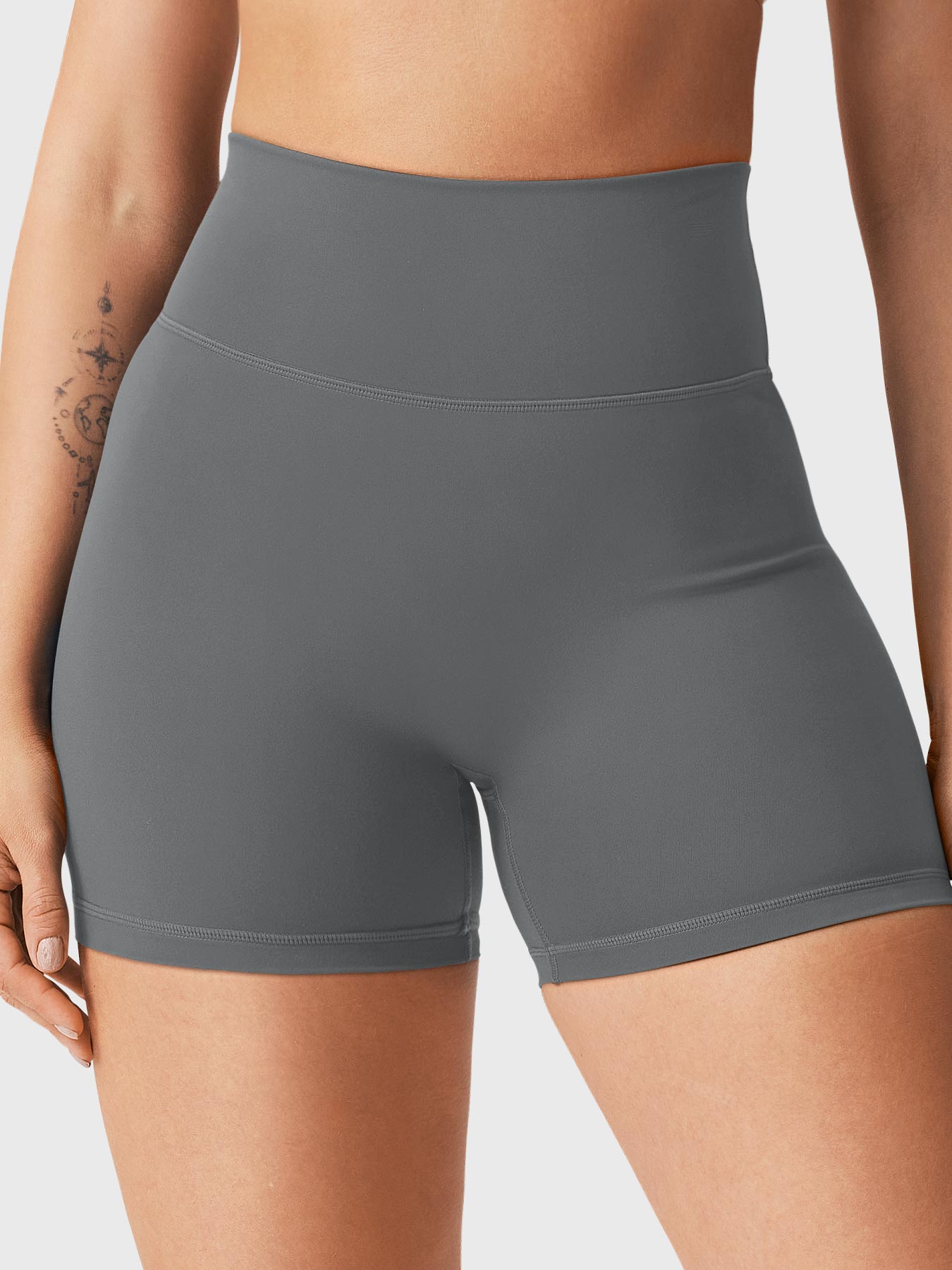 Lyne London™ | 4.5" Scrunch Shorts