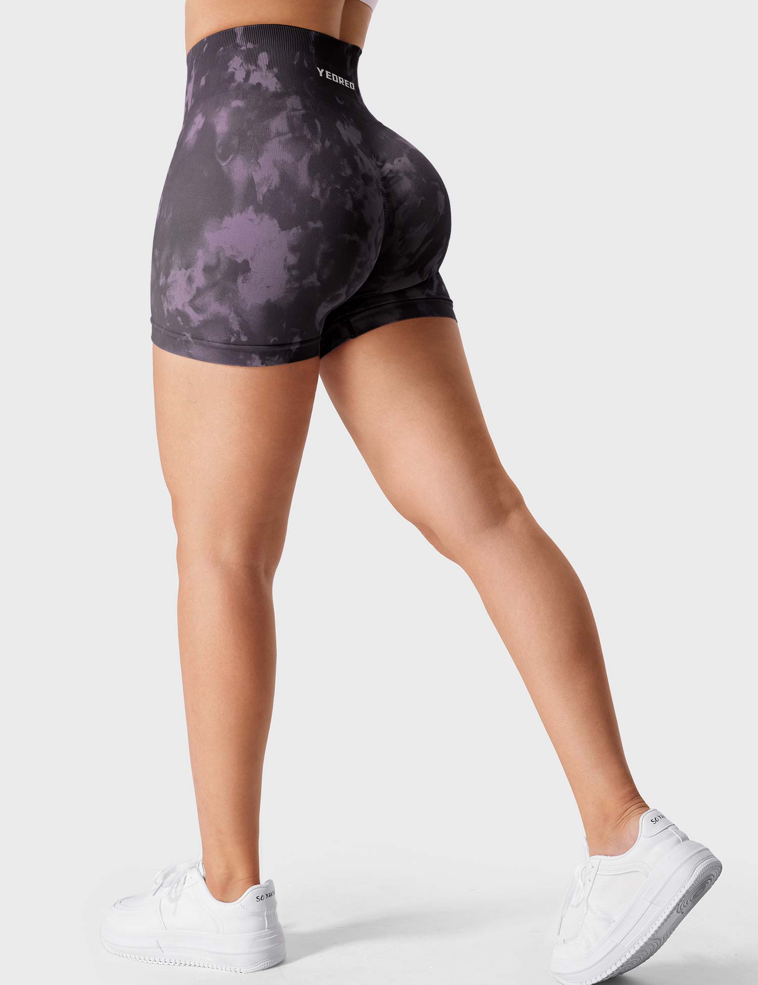 Lyne London™ | Seamless Print Shorts