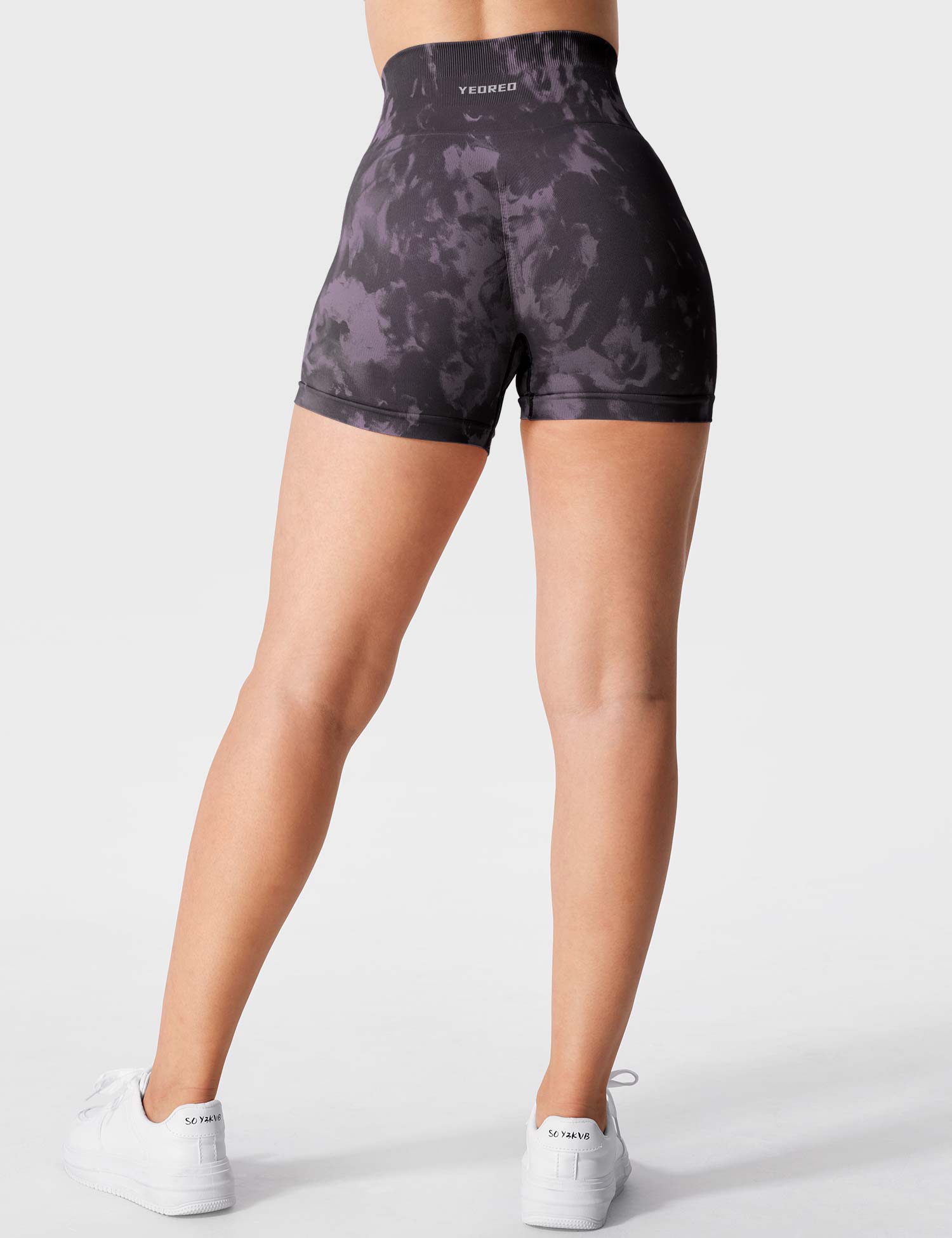 Lyne London™ | Seamless Print Shorts