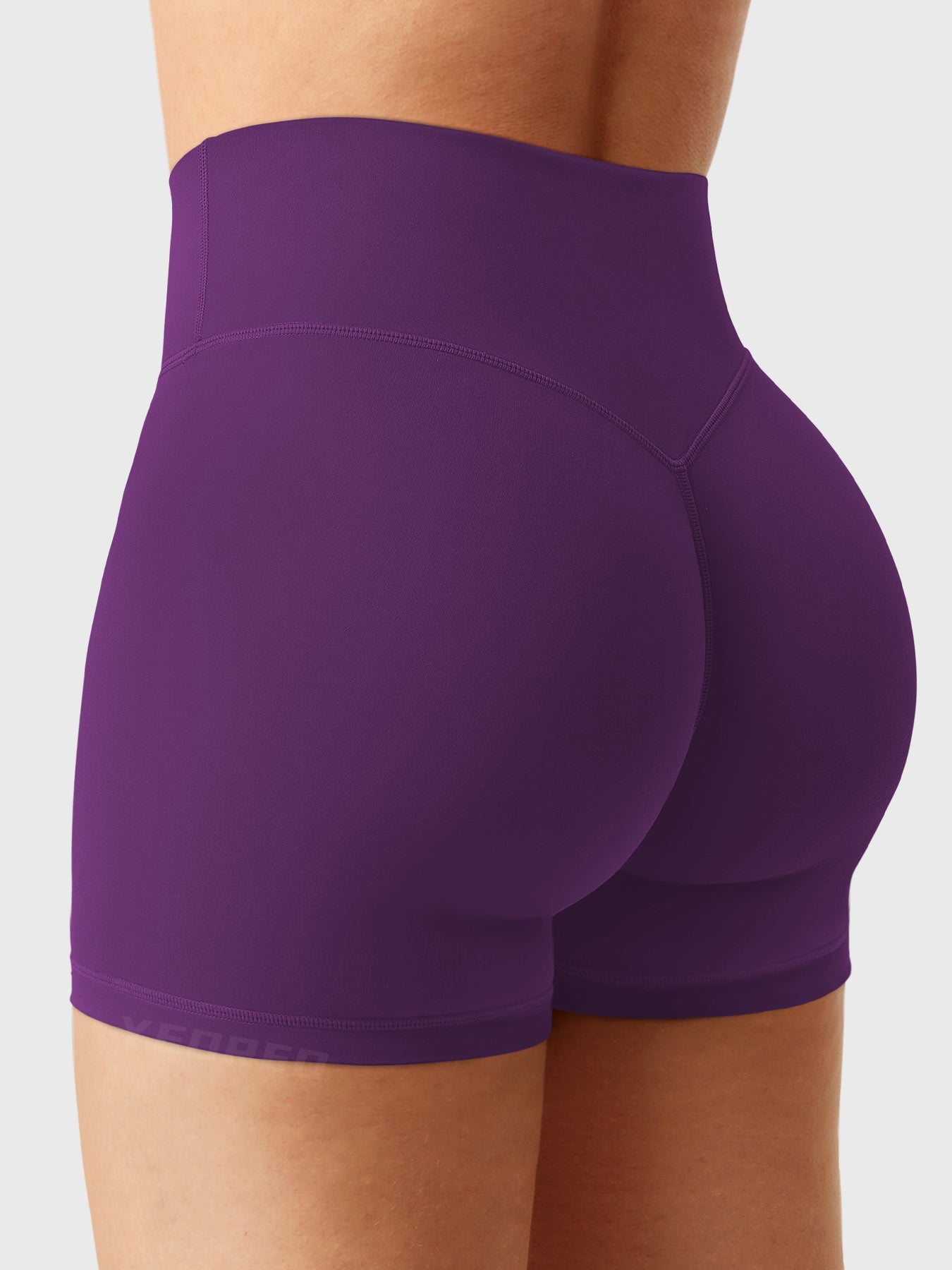 Lyne London™ | 4.5" Scrunch Shorts