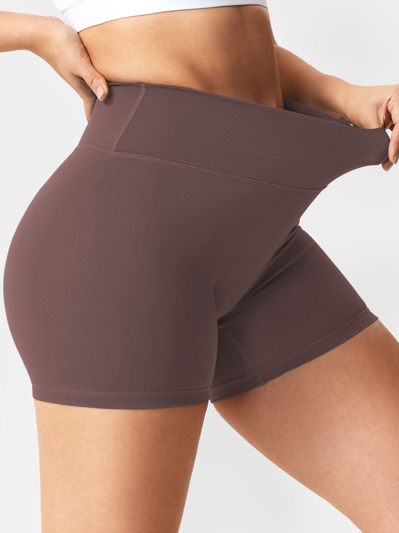 Lyne London™ | 4.5" Scrunch Shorts