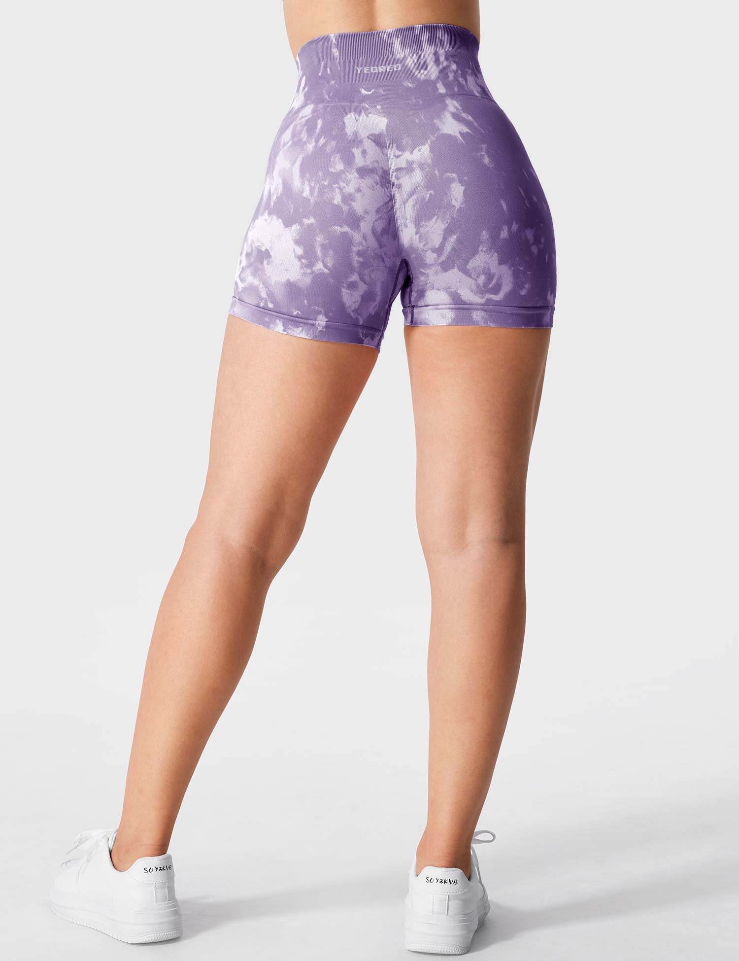 Lyne London™ | Seamless Print Shorts
