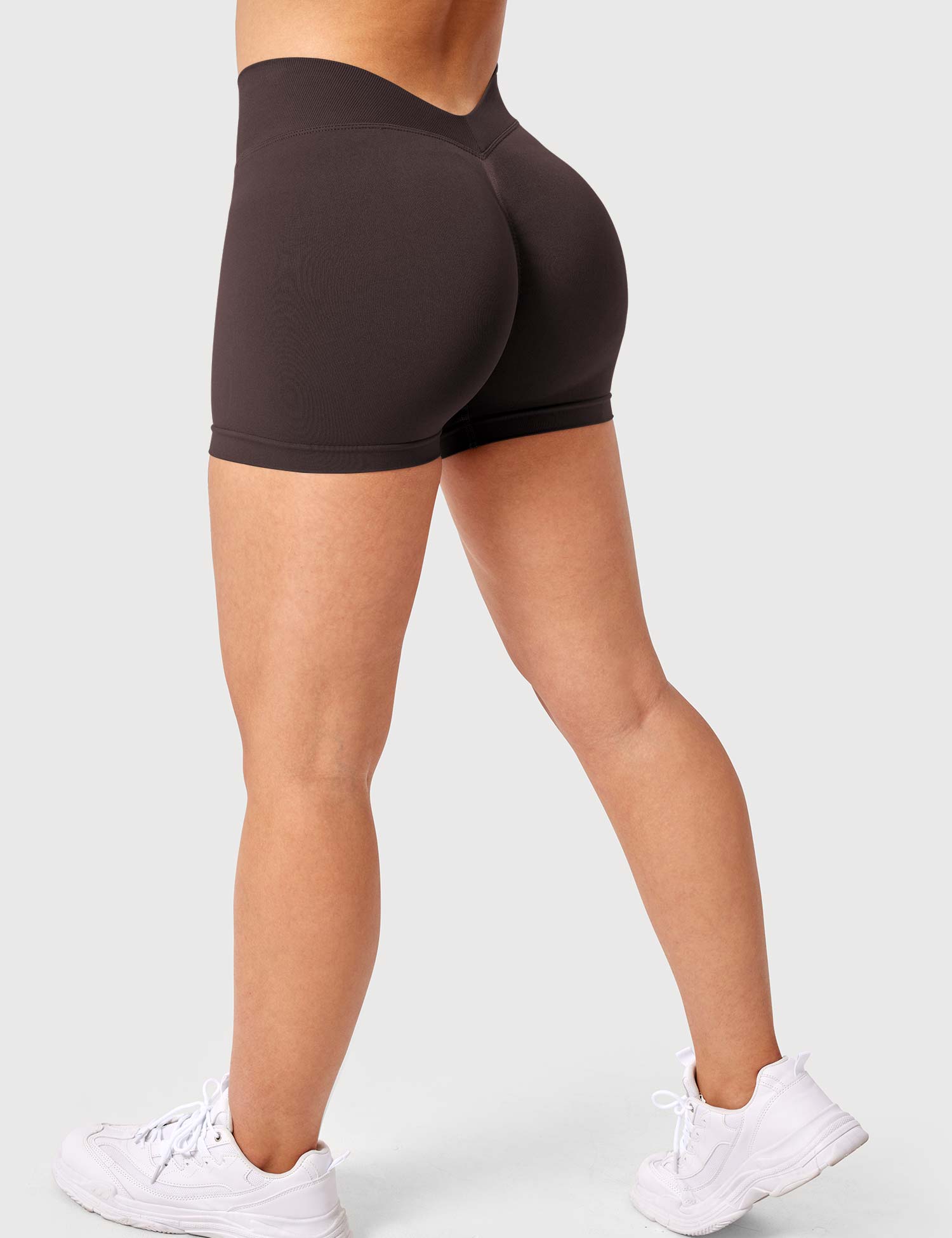 Lyne London™ | V Cross Liz Seamless Shorts 3.6"