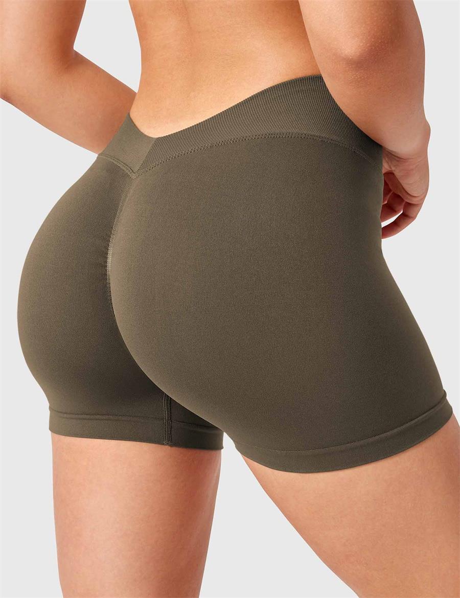 Lyne London™ | V Cross Liz Seamless Shorts 3.6"