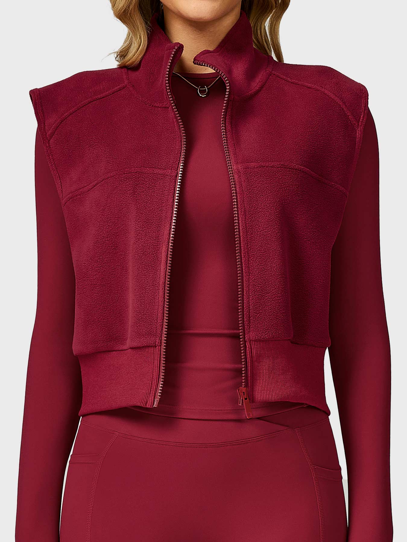 Lyne London™ | Cropped Fleece Vest