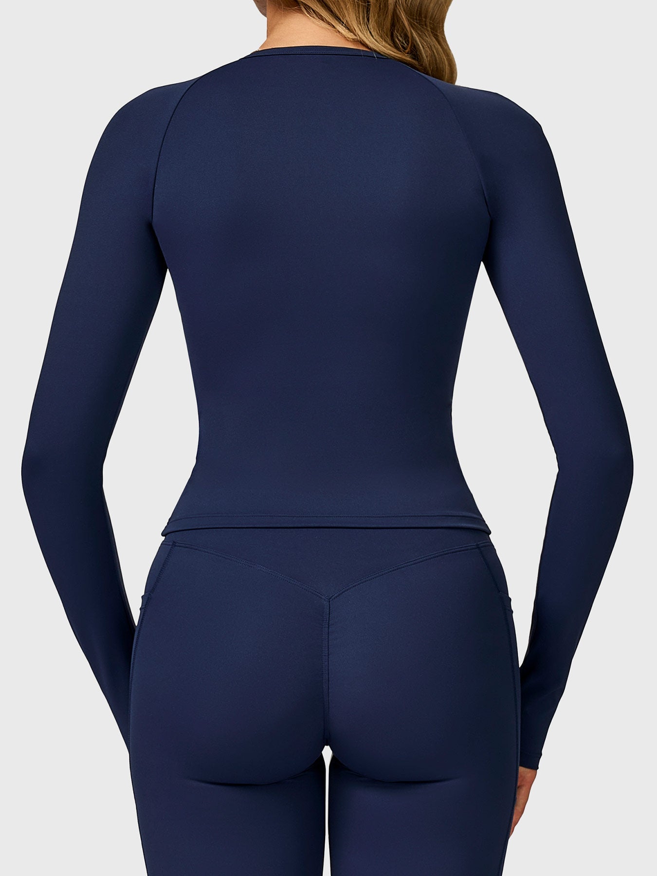 Lyne London™ | Sculpted Long Sleeves Top