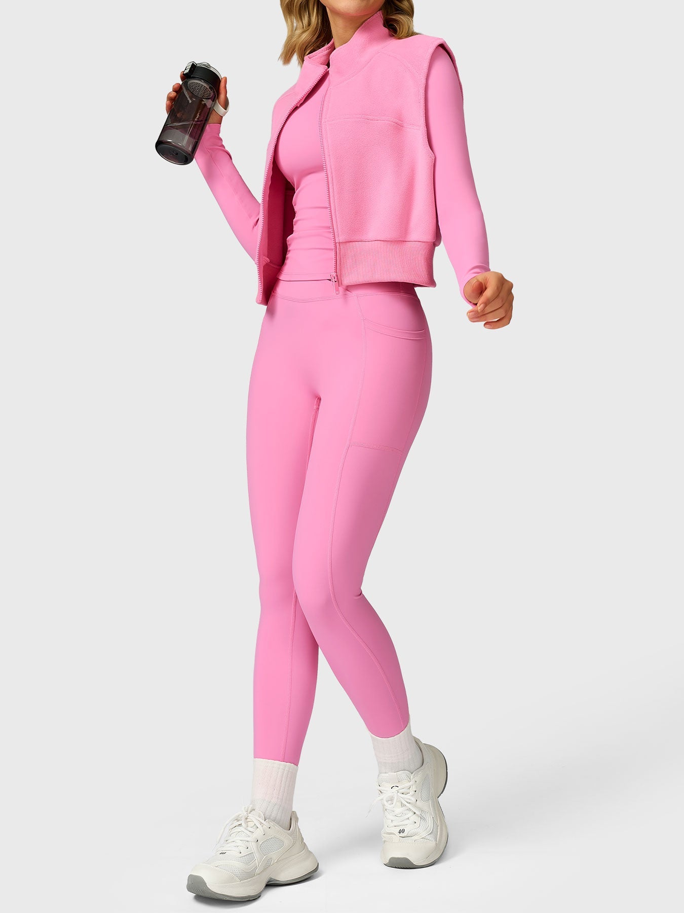 Lyne London™ | Cropped Fleece Vest