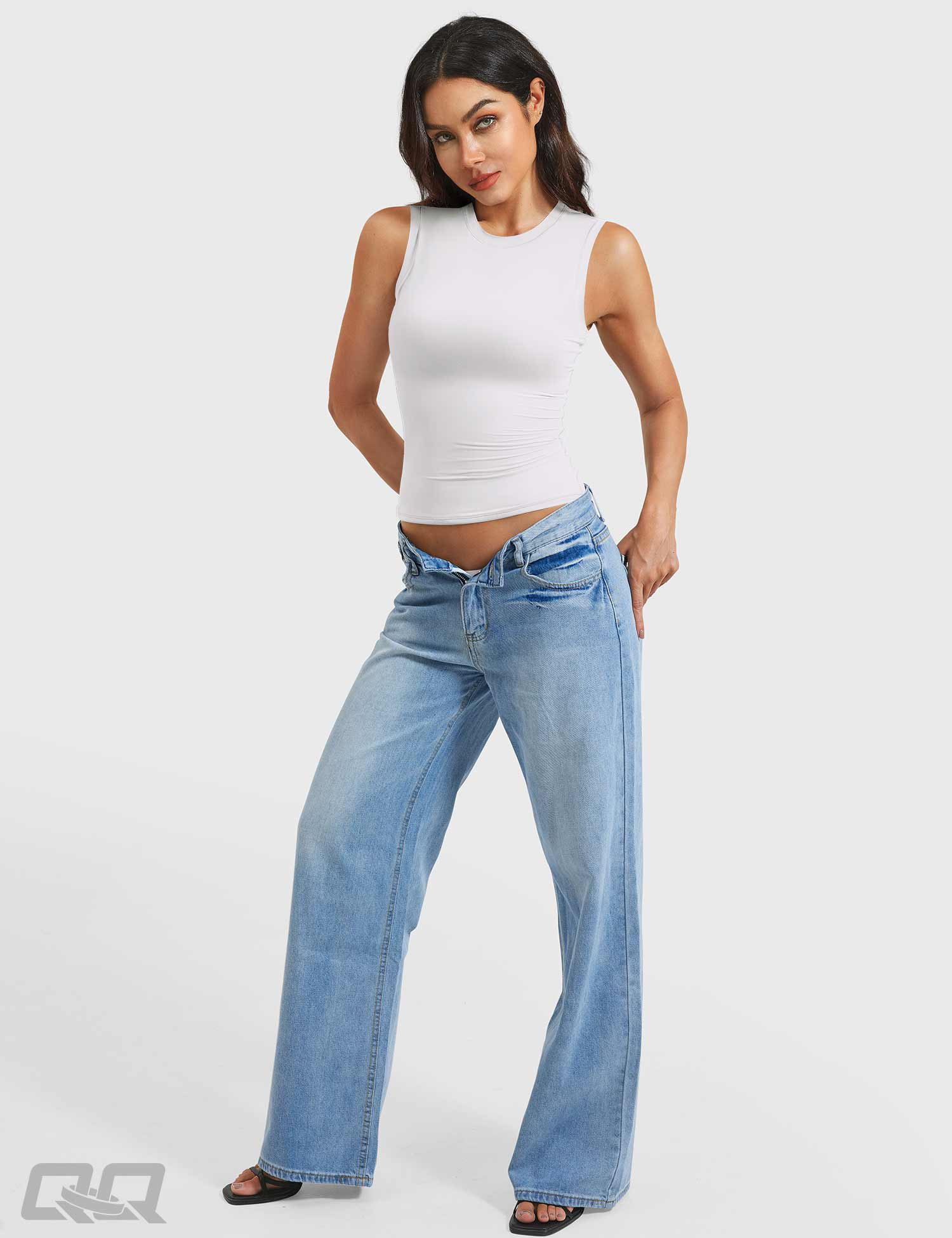 Lyne London™ | Mock Neck Tank