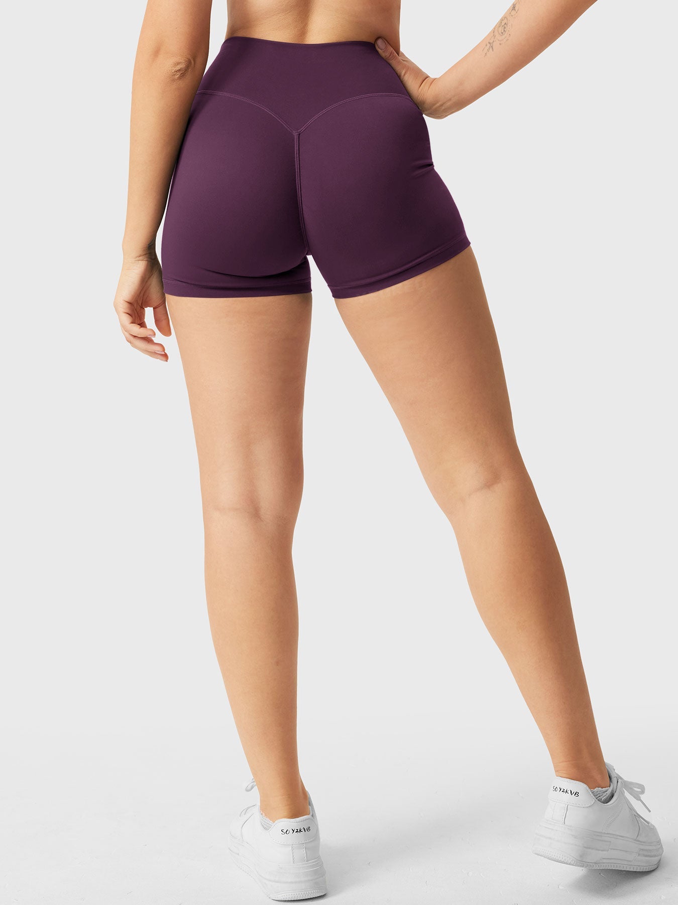 Lyne London™ | 2.5" Running Shorts