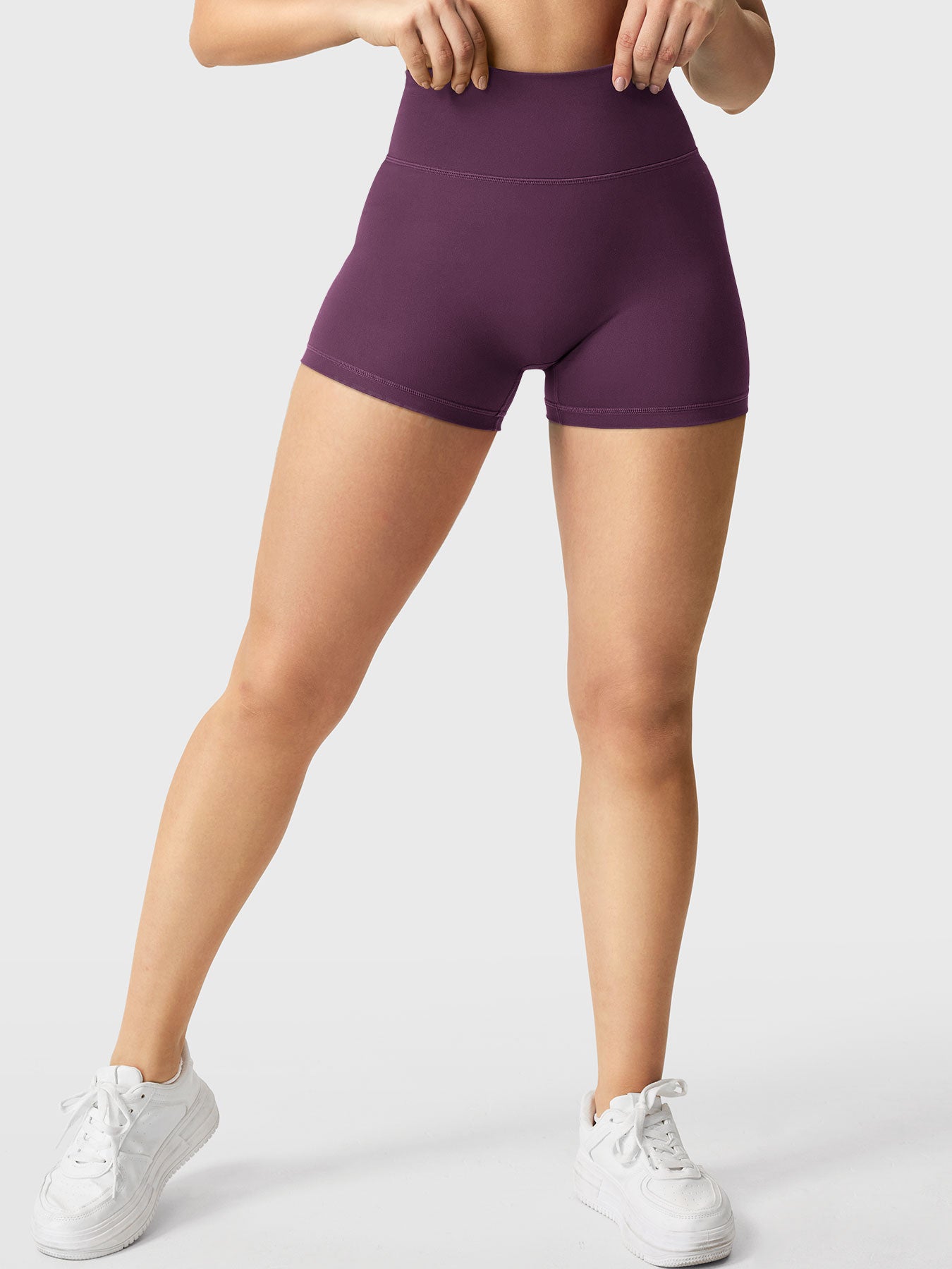 Lyne London™ | 2.5" Running Shorts