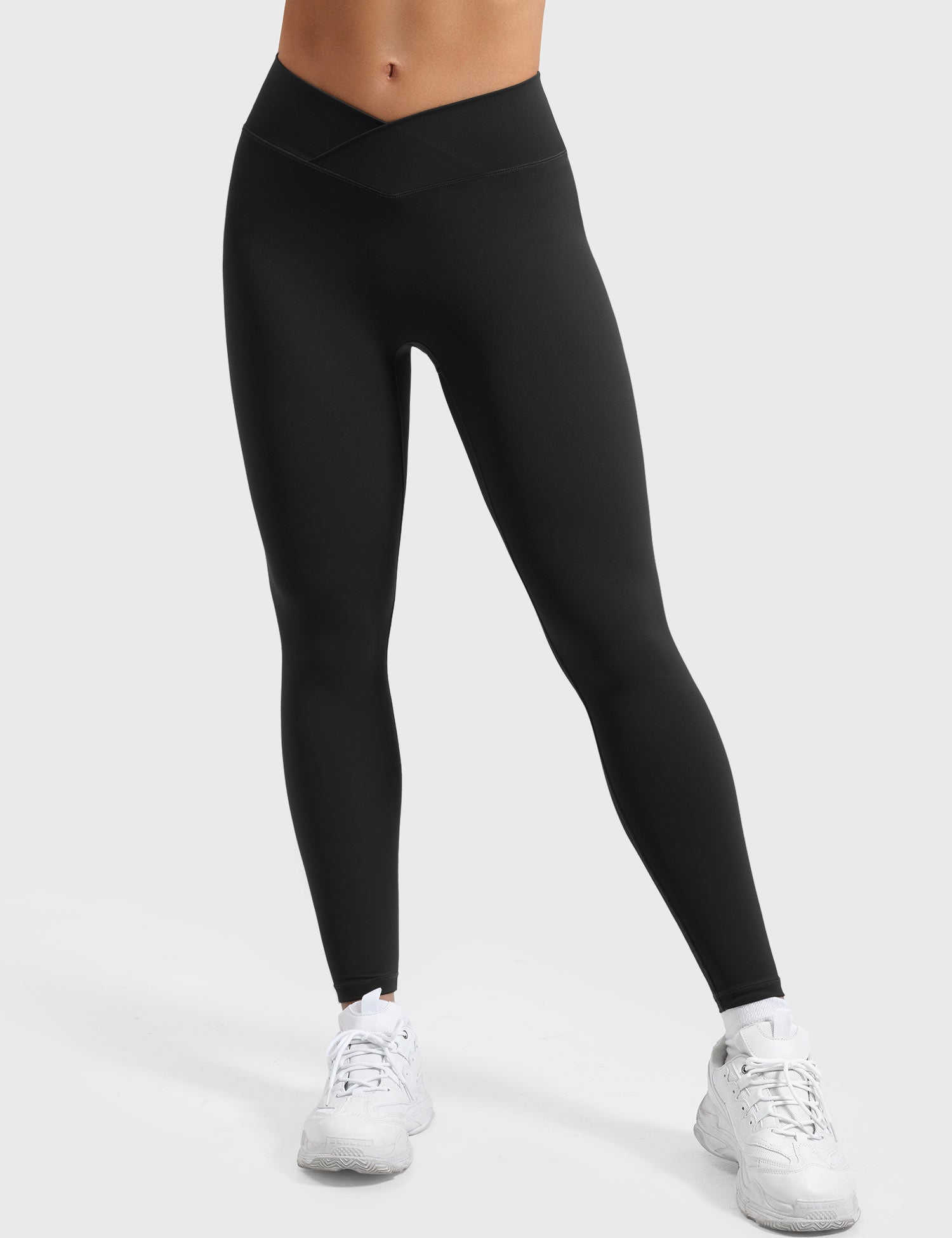 Lyne London™ | V-waistband Leggings