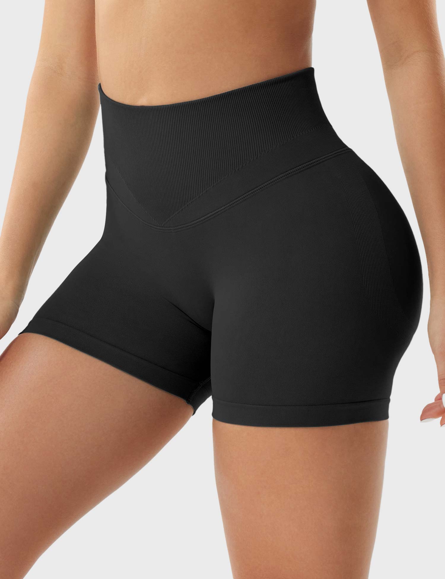Lyne London™ | 3.6" Seamless Shorts