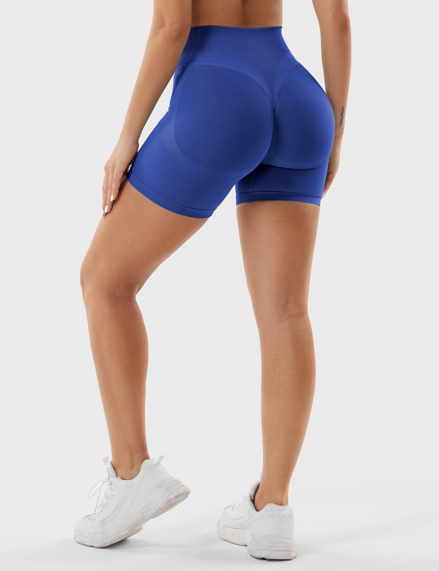 Lyne London™ | 4.5" Seamless Shorts