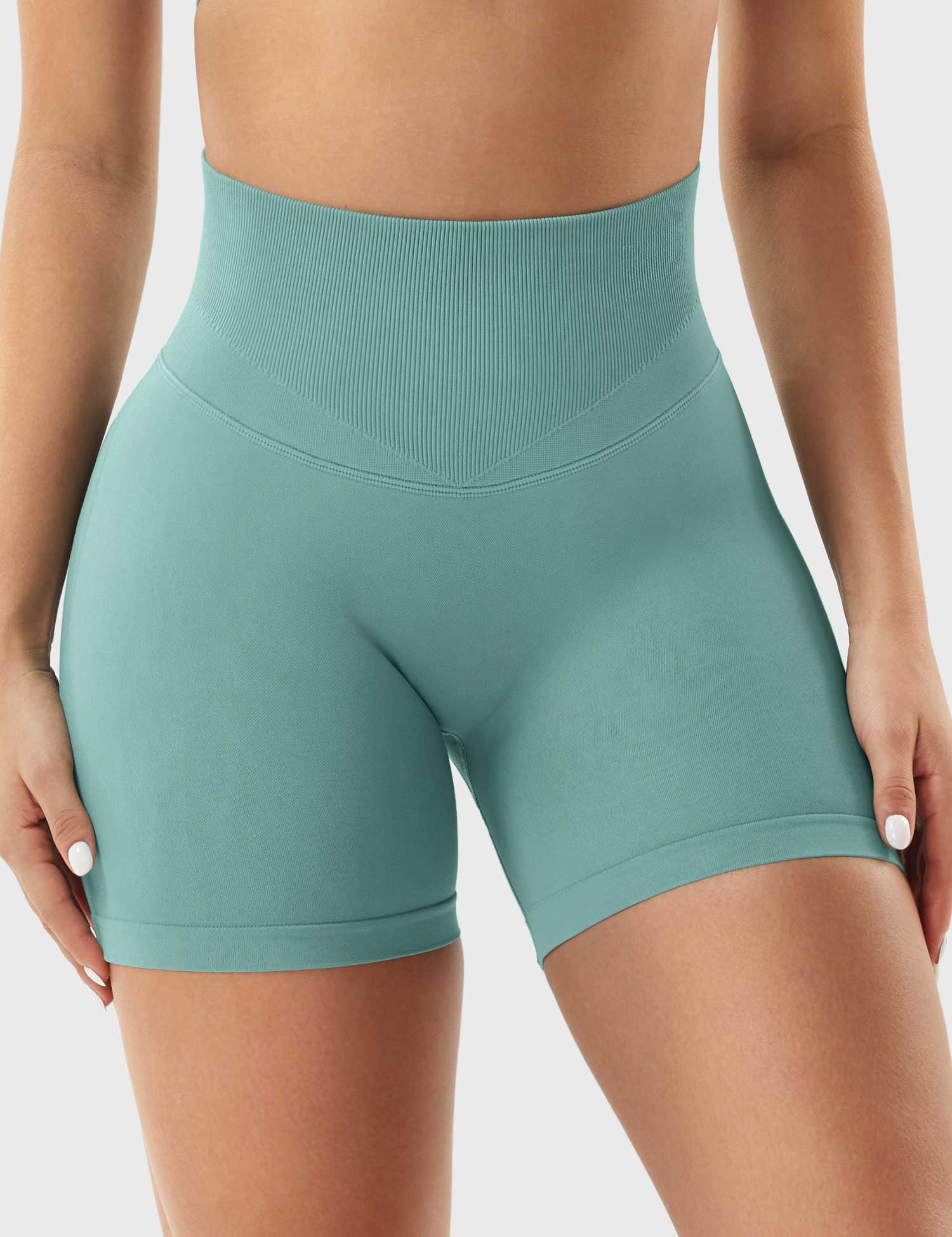 Lyne London™ | 4.5" Seamless Shorts