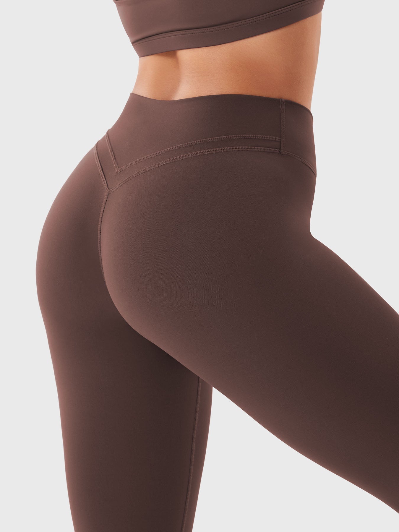 Lyne London™ | V-waistband Leggings