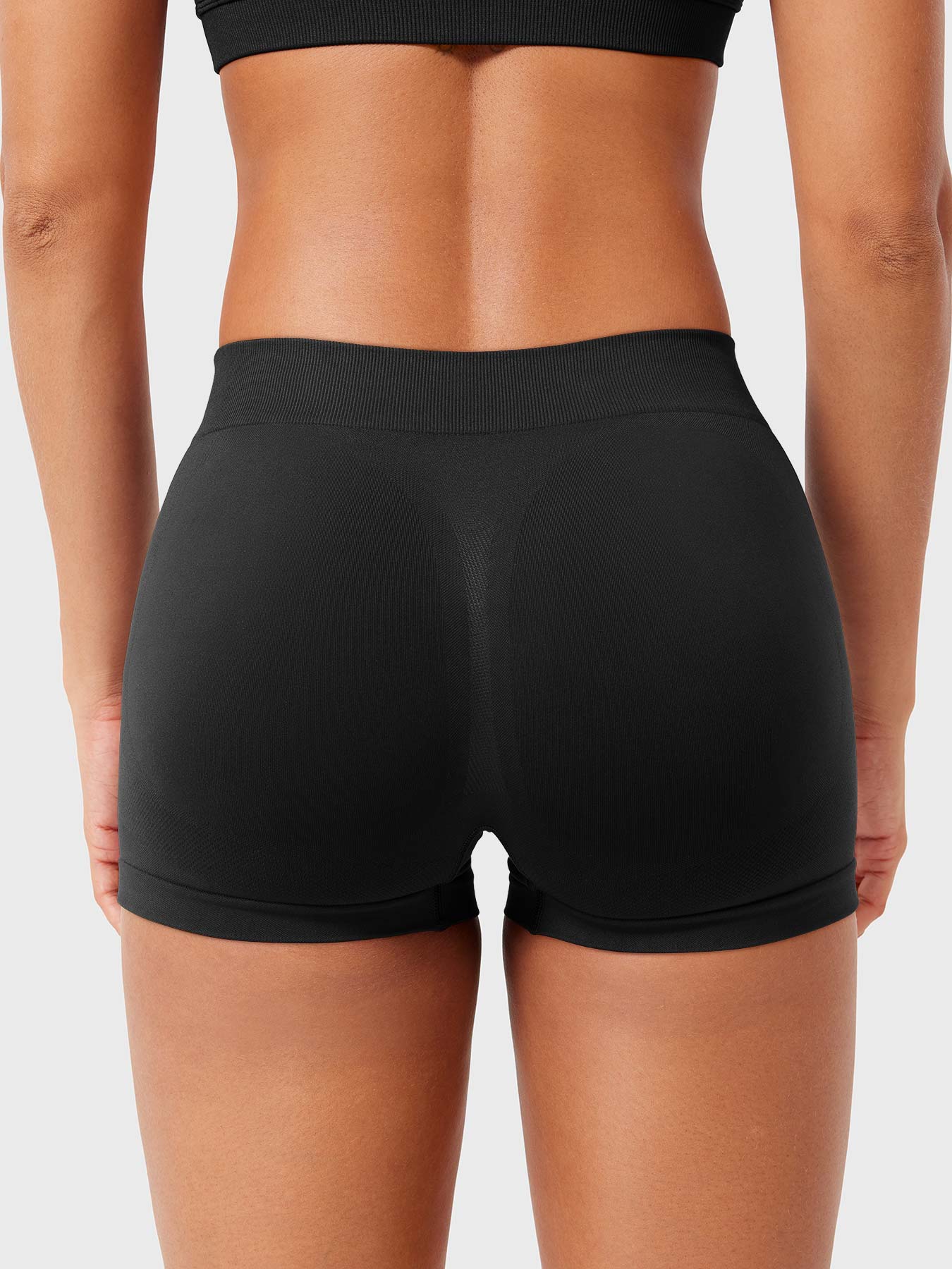 Lyne London™ | 2.5" Low Rise Shorts
