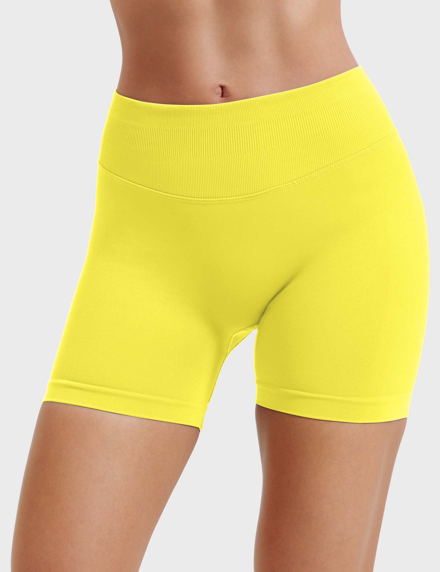 Lyne London™ | 4.5" Shorts