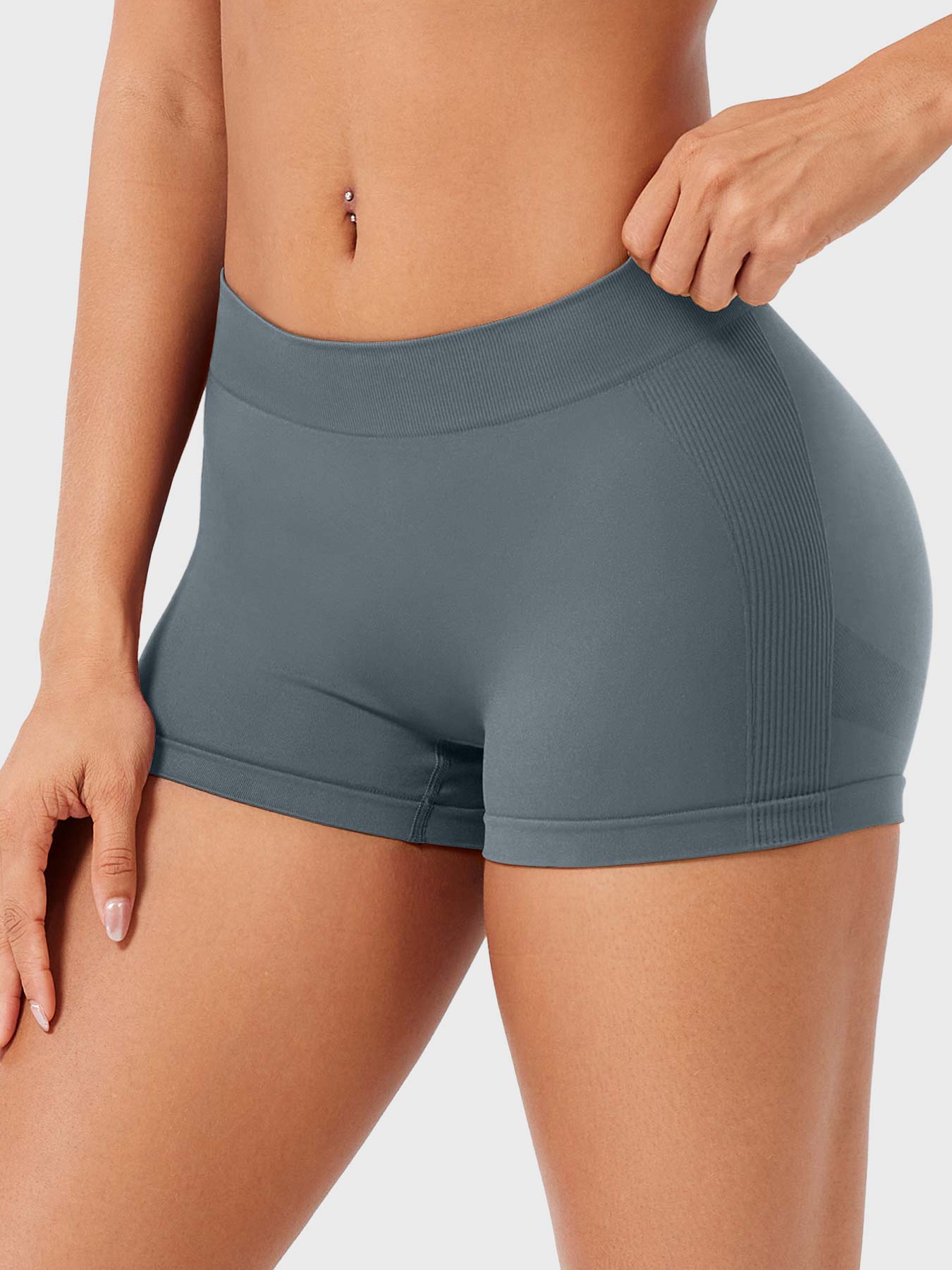 Lyne London™ | 2.5" Low Rise Shorts