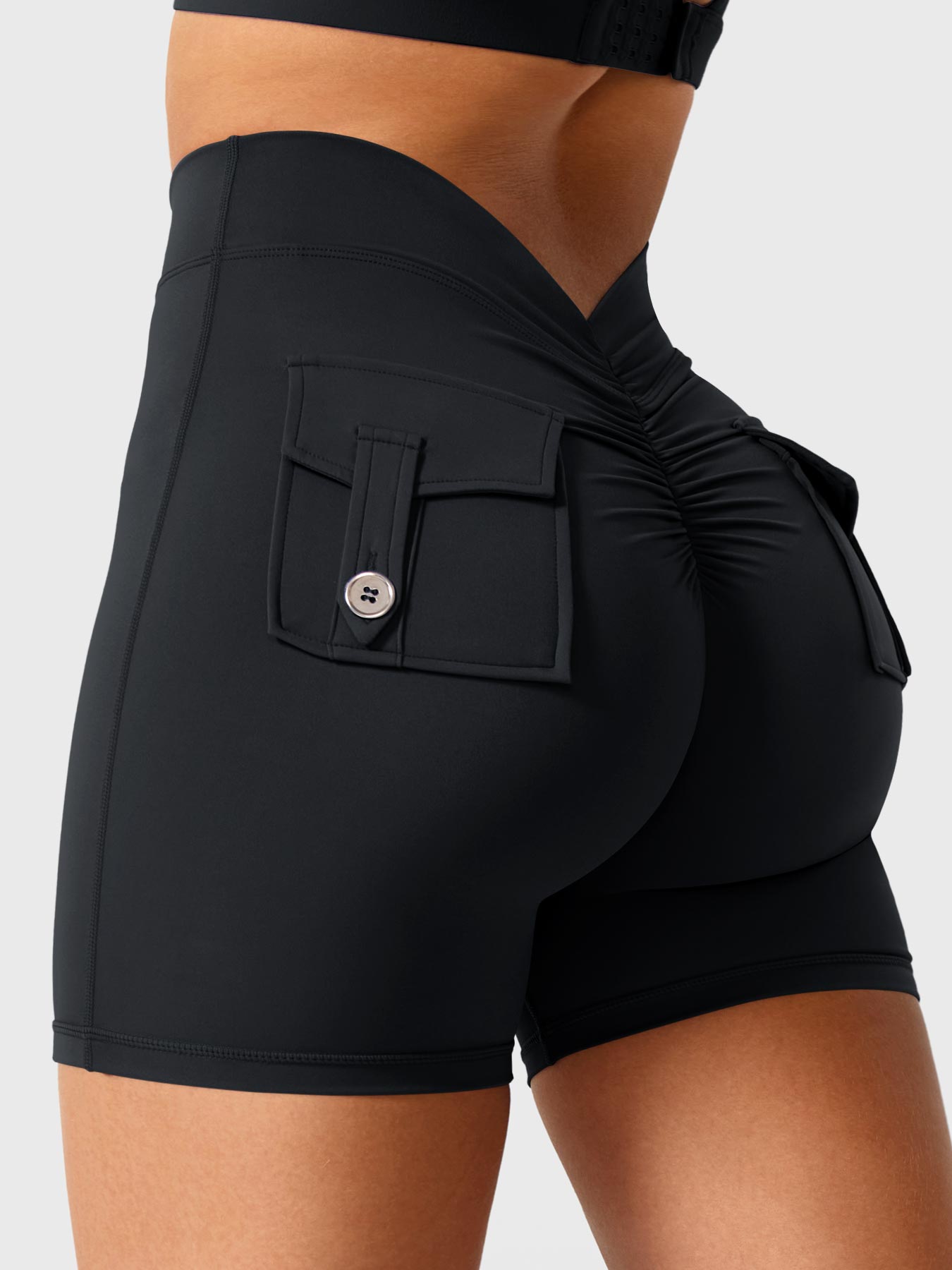 Lyne London™ | V-Back Charm Shorts