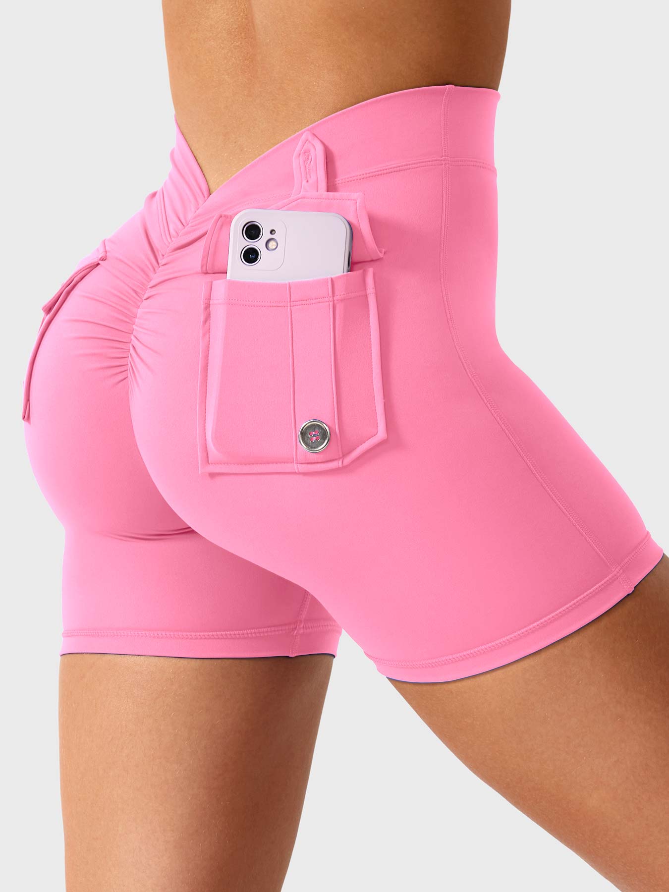 Lyne London™ | V-Back Charm Shorts