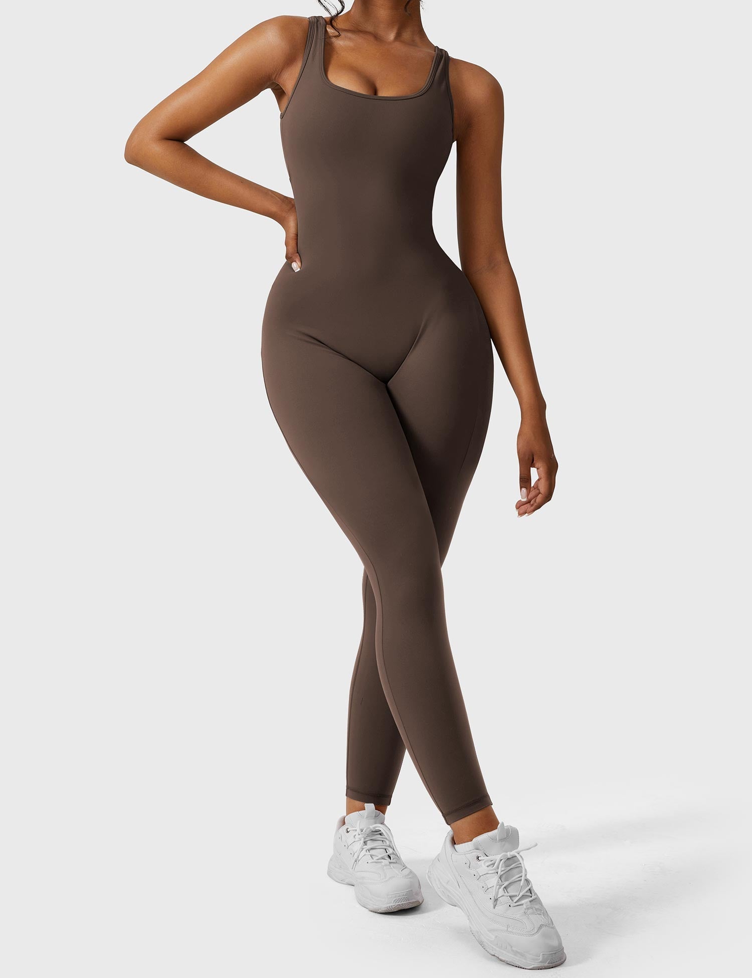 Lyne London™ | V-Back Jumpsuit