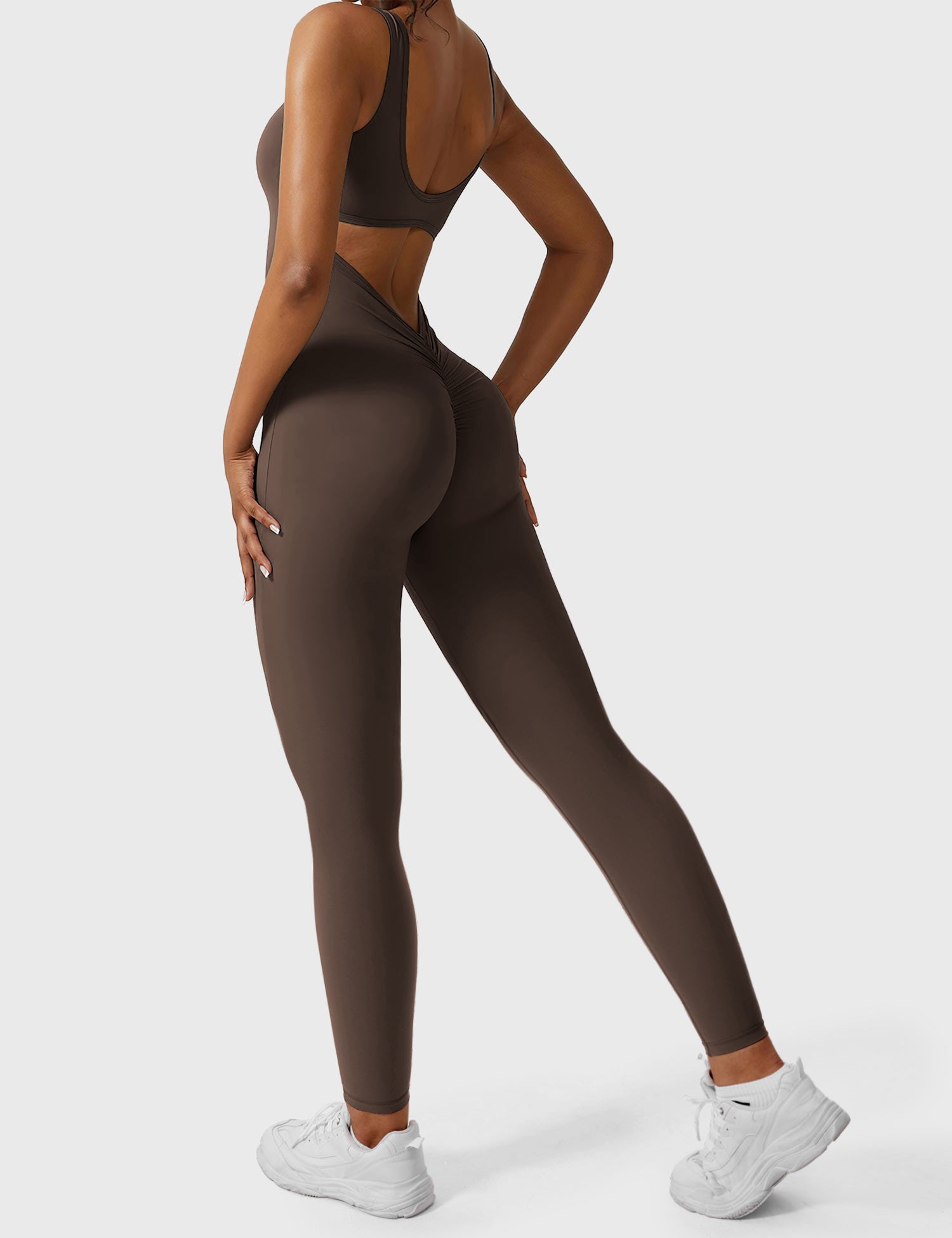 Lyne London™ | V-Back Jumpsuit