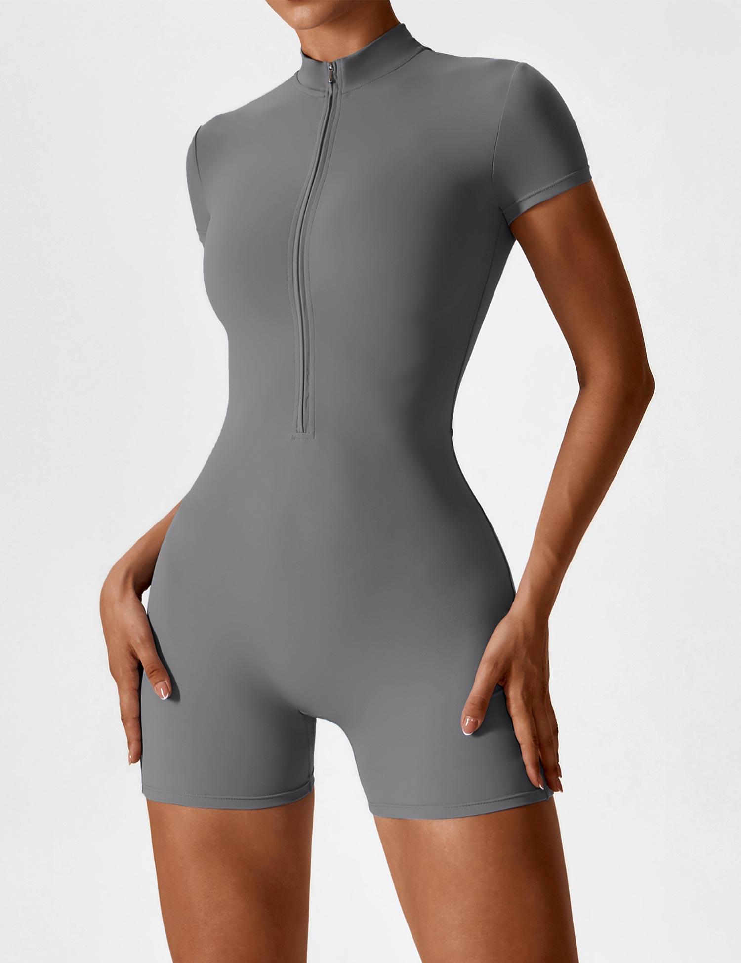 Lyne London™ | Short Sleeve Zipper Romper