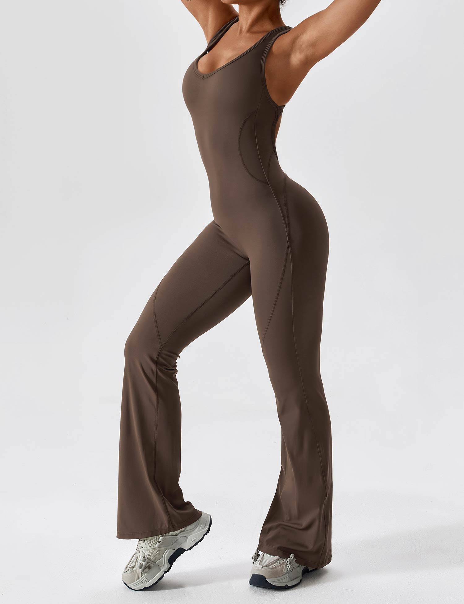 Lyne London™ | Open Back Flared Jumpsuit