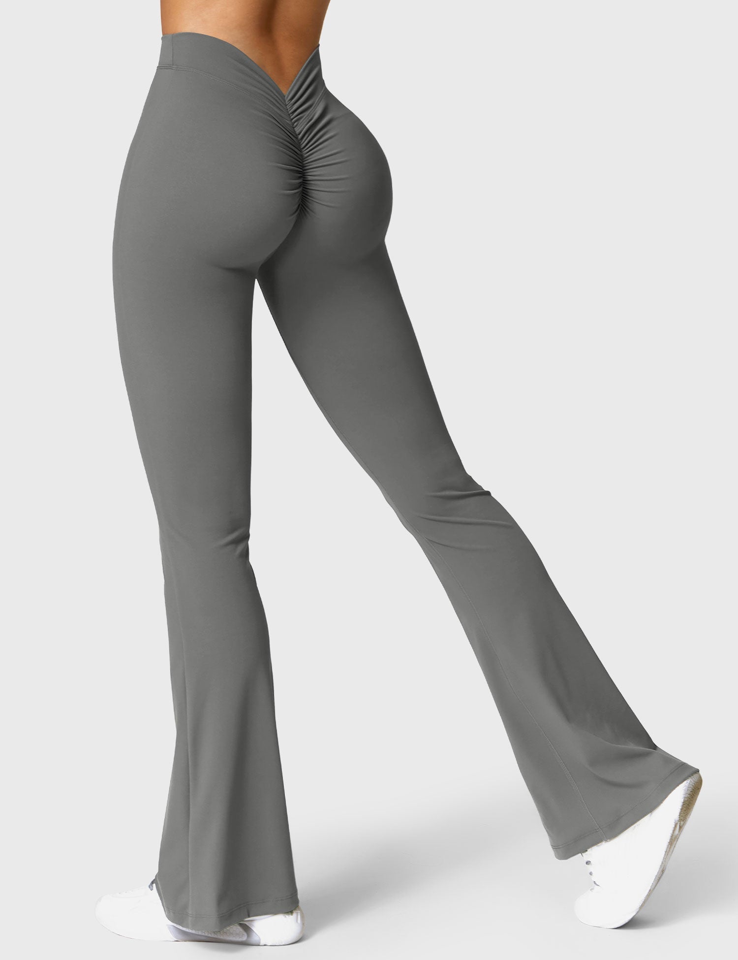 Lyne London™ | V-back Flare Leggings