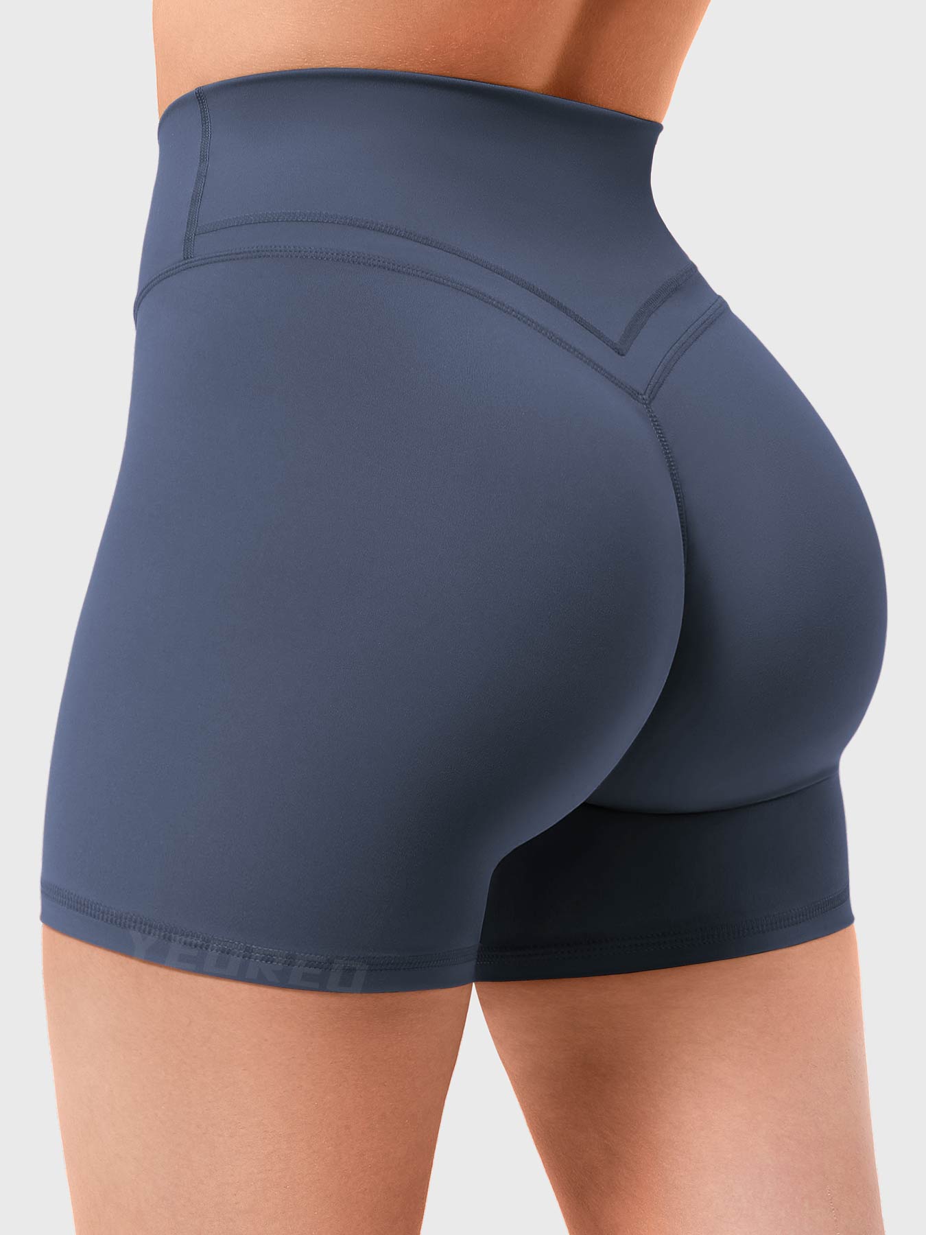 Lyne London™ | V-waistband Shorts