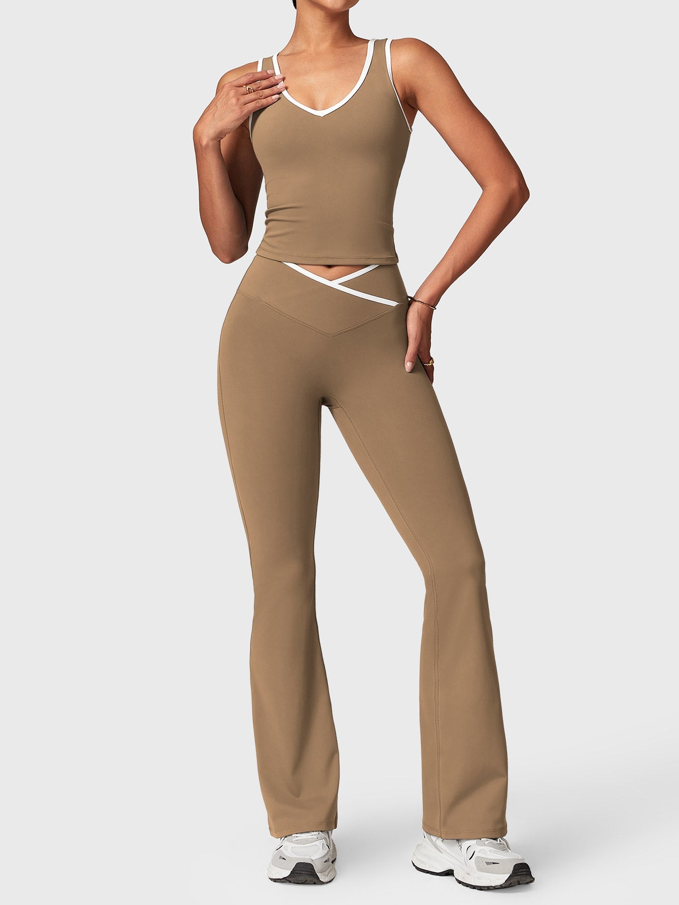 Lyne London™ | Contrast Trim Sports Set